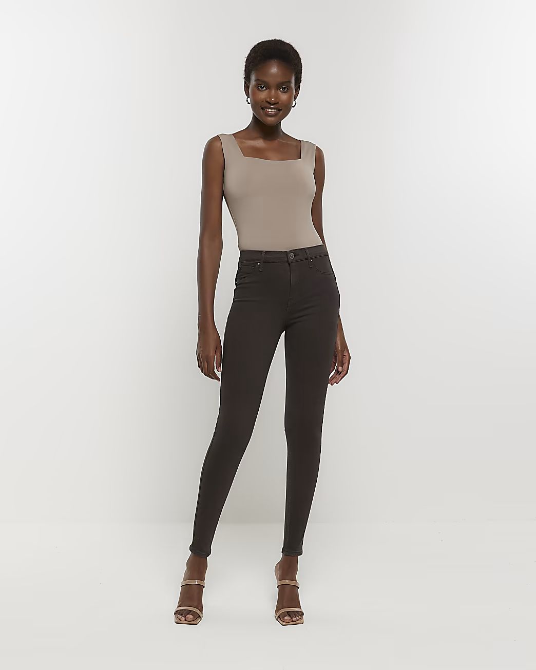 Brown Molly mid rise bum sculpt skinny jeans | River Island (UK & IE)
