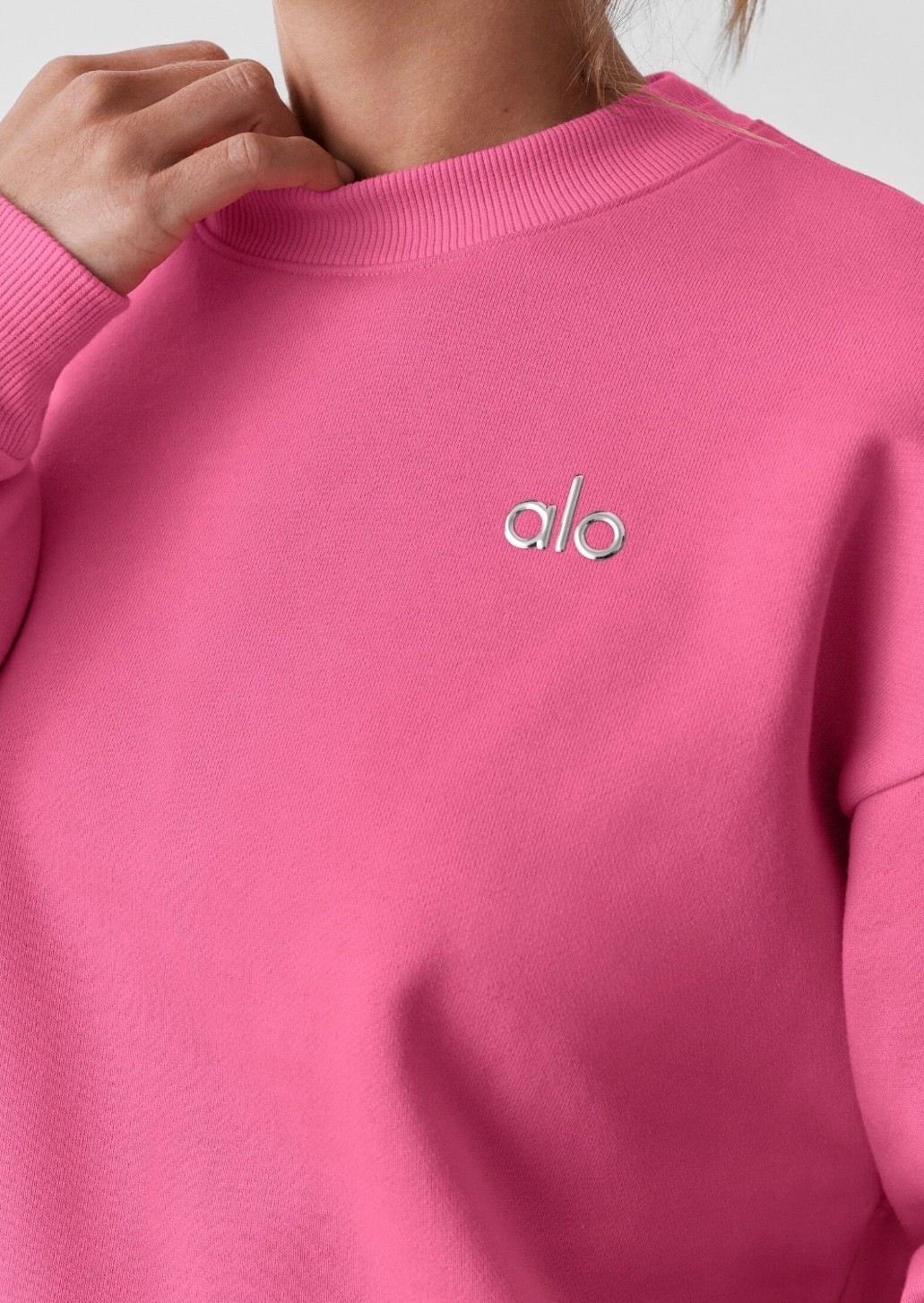 Paradise Pink from @Alo Yoga looks like it will be for Springs, Summers, and Winters

#LTKfitnessgoals #LTKdayinmylife #LTKmomlife