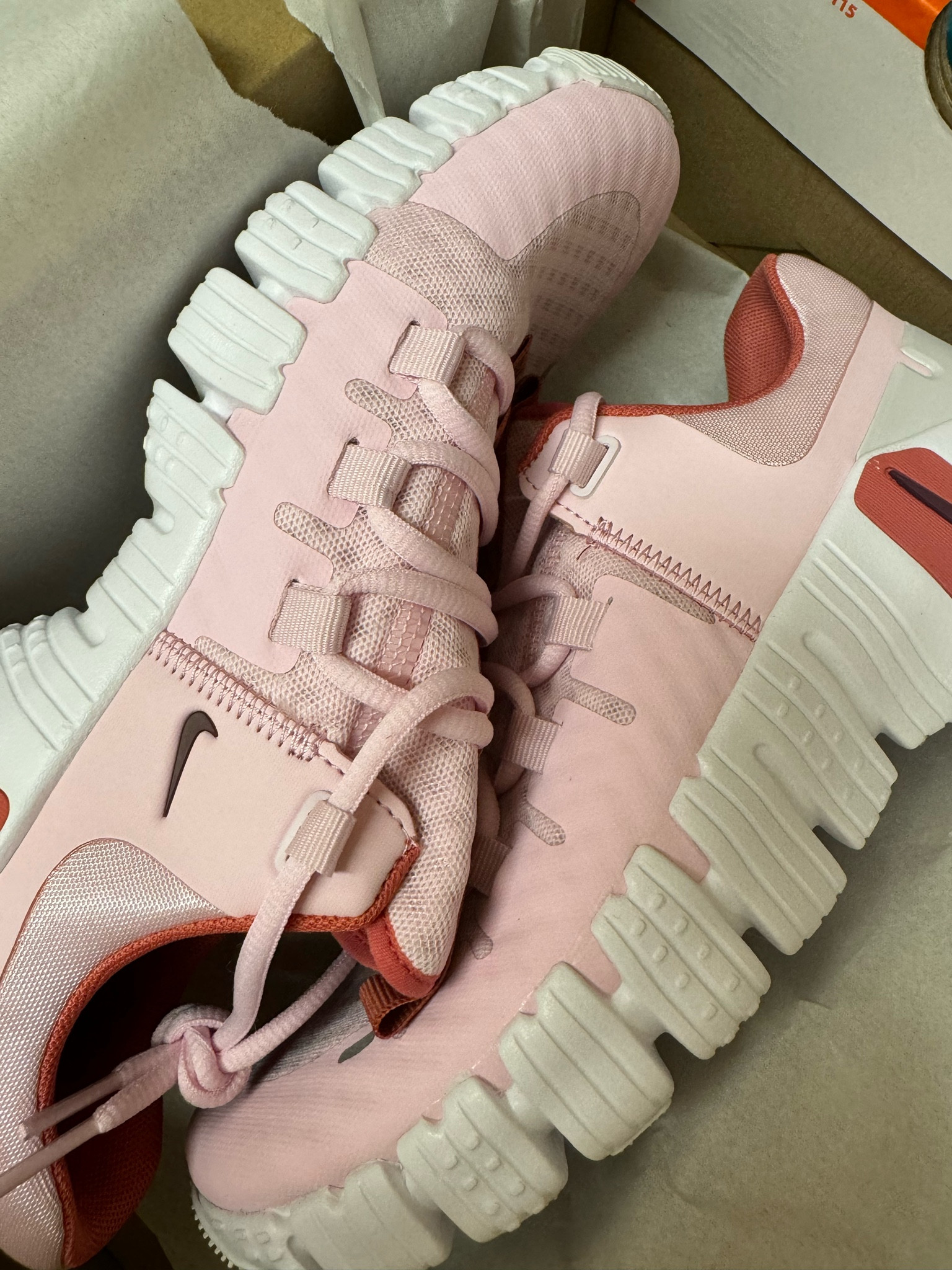 New color way metcon 5’s 🍓🍰❤️✨

#LTKfitness