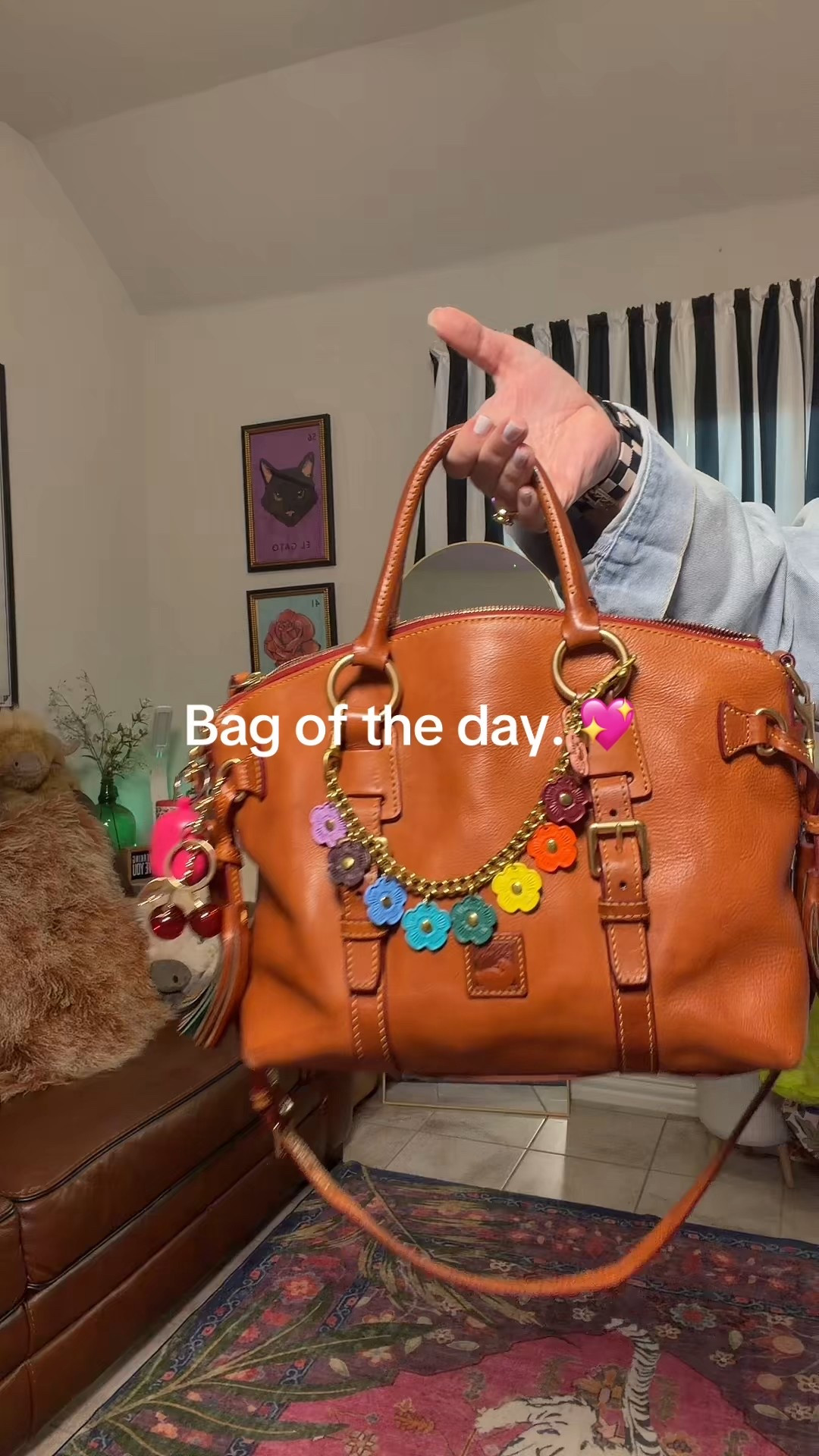 My favorite Dooney Satchel! 

#LTKootd #LTKdayinmylife #LTKOver40