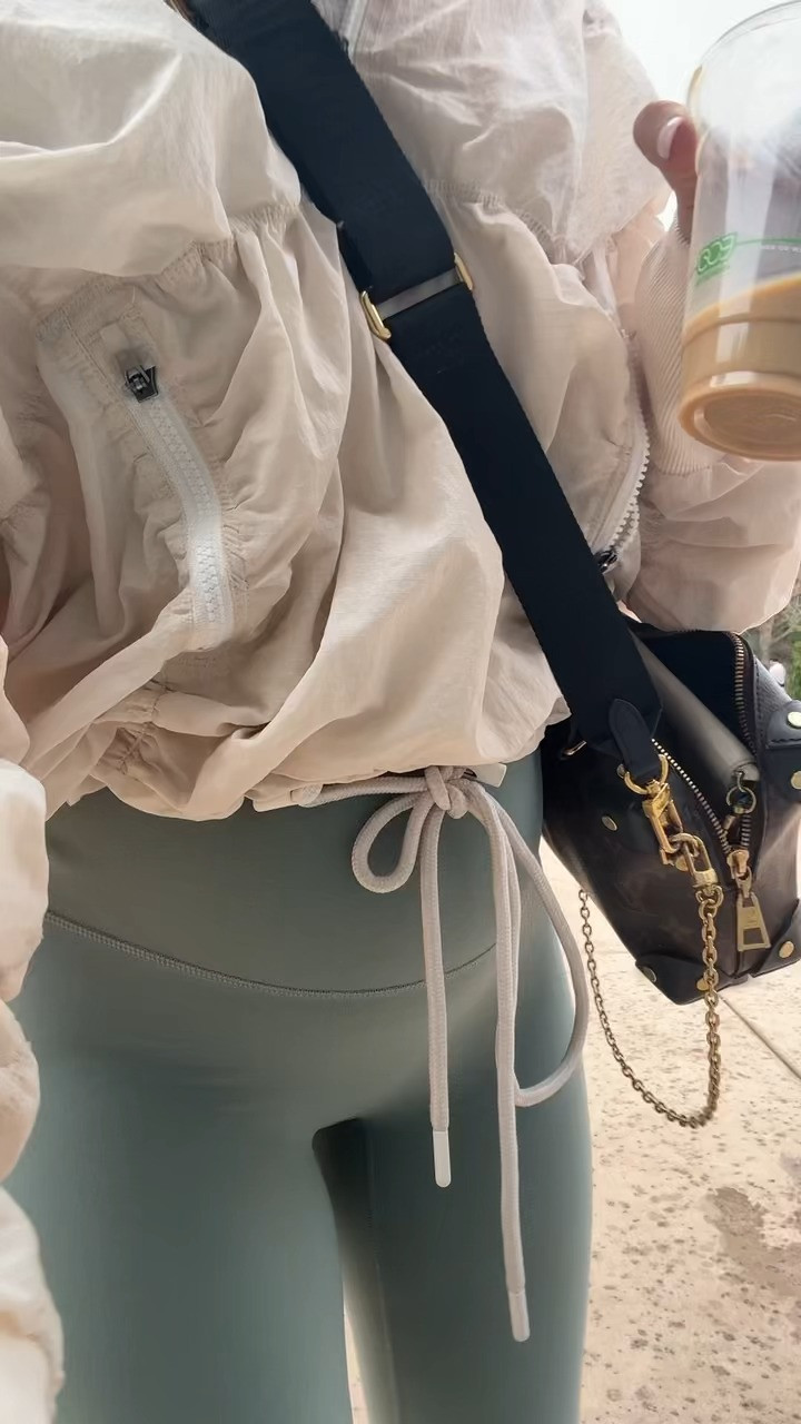 How I style my spanx set!! 

 #LTKWatchNow #LTKStyleTip #LTKBump