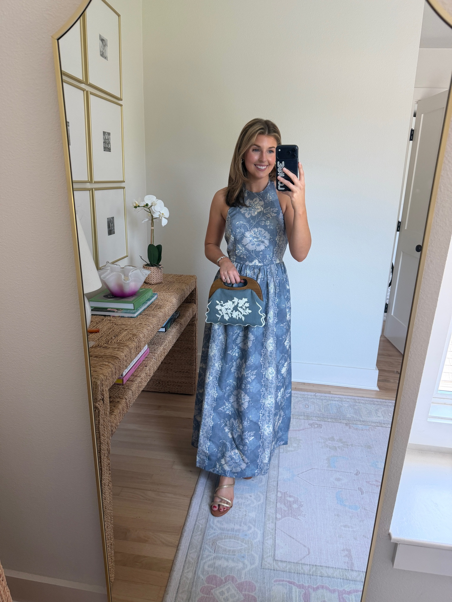 Summer outfit idea! Wearing an XS
