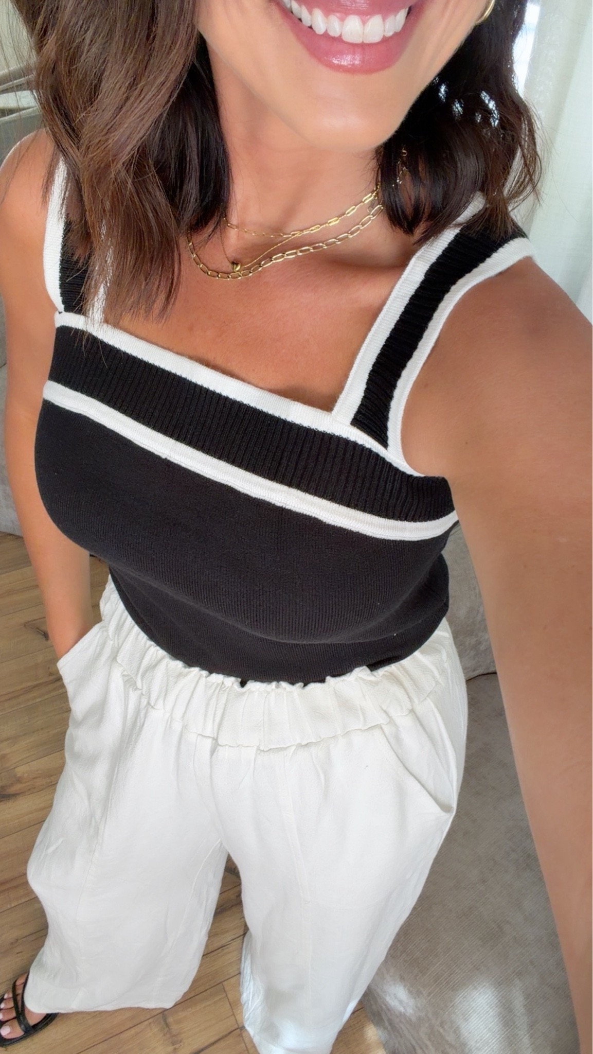 this top makes the whole outfit… simple but that little contrast detail just pulls everything together

amazon top size small, black tank top, contrast trim top, wide leg pants outfit, casual chic outfit, summer outfit

#amazonfinds #ltkunder50 #casualchic #summeroutfit #neutralstyle #everydayoutfit