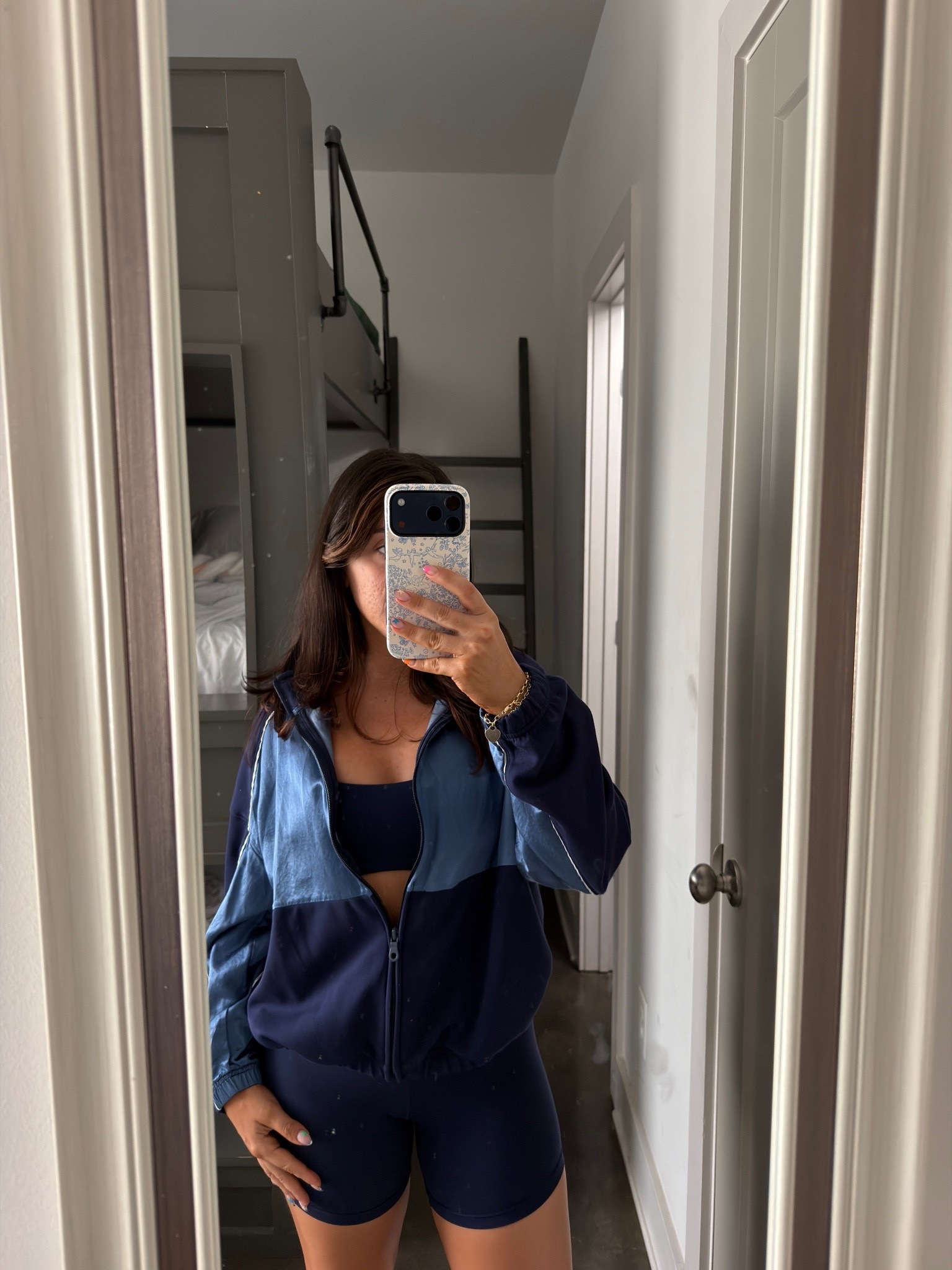 @Aerie

#LTKdayinmylife #LTKActive #LTKgrwm
