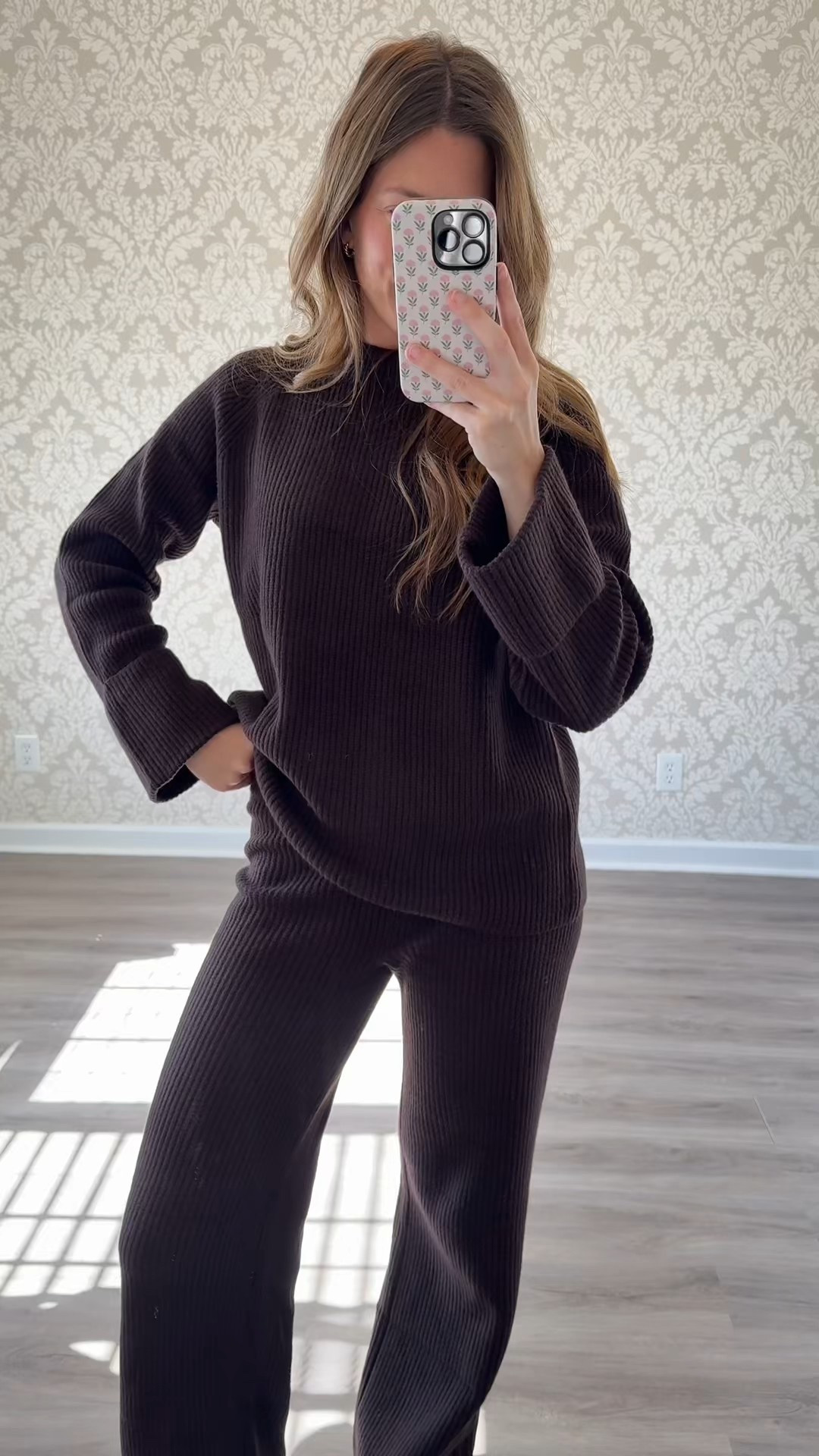 love this cozy set 🧸🤎



#LTKSeasonal #LTKootd