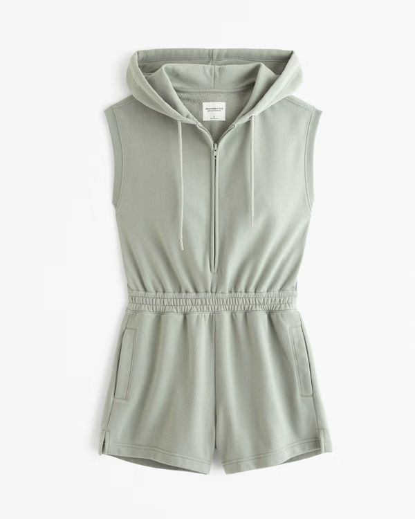 light green | Abercrombie & Fitch (US)