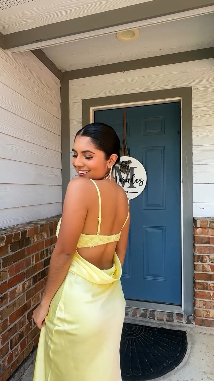 The perfect spring dress! Go get yours at @windsorstore #ad #windsorirl #windsorambassador #springootd #formaldresses

#LTKPetite #LTKgrwm #LTKootd