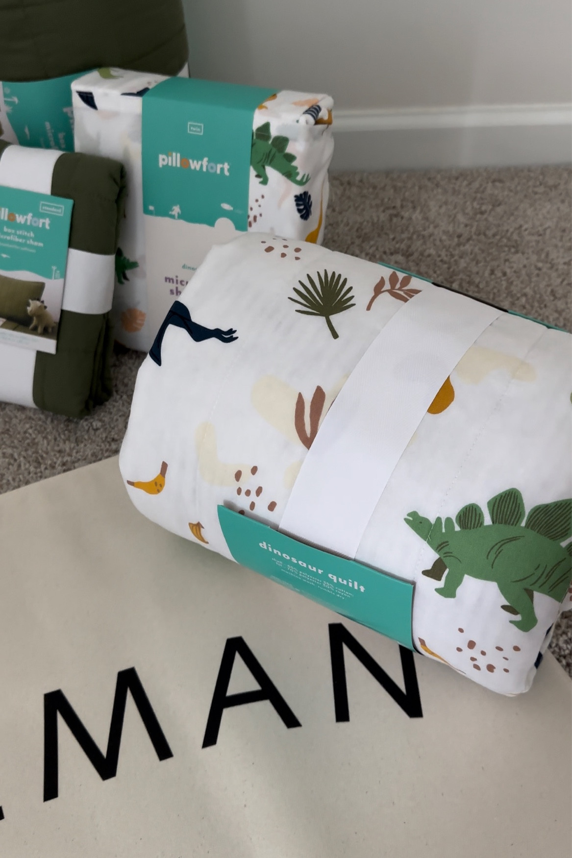 Coleman’s dinosaur bedding! 🦖

#LTKfamily #LTKkids #LTKhome