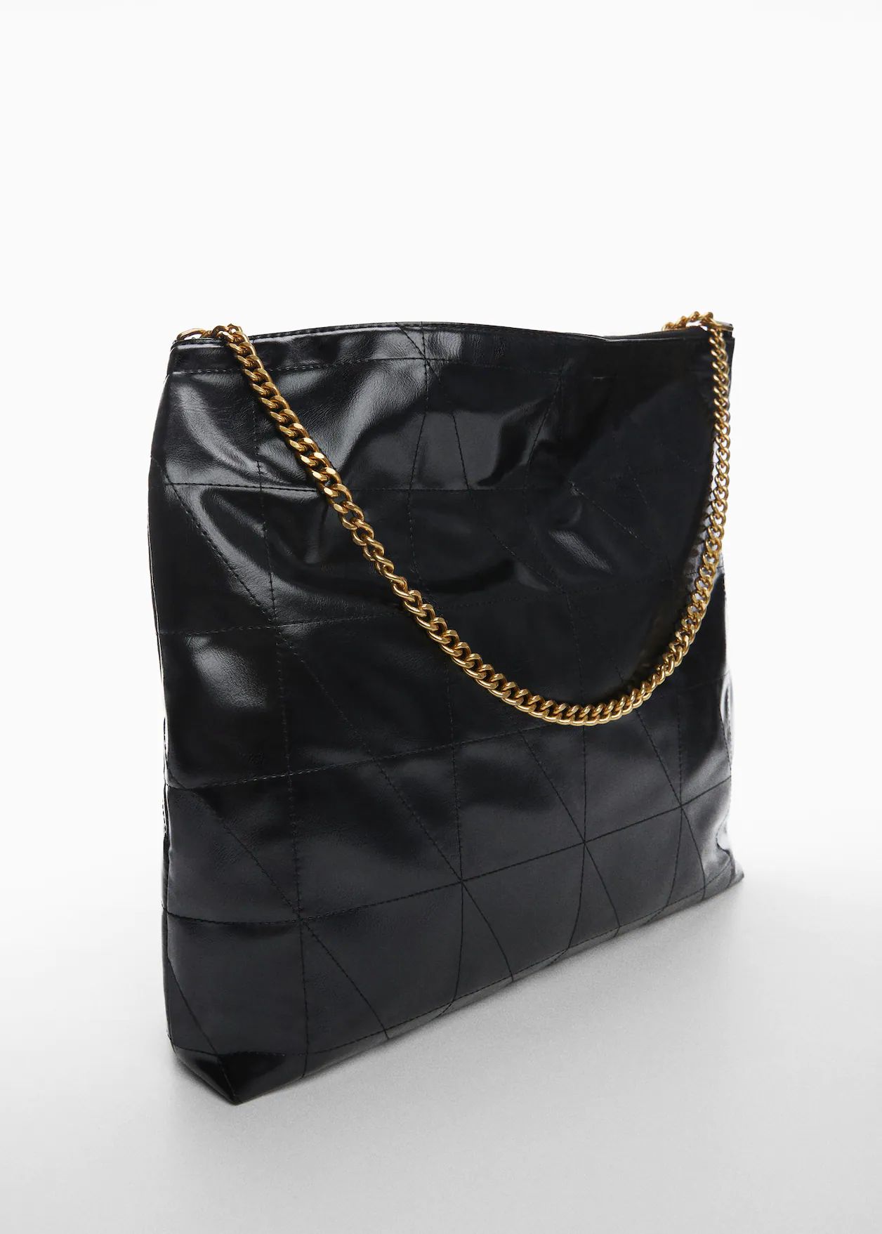 Chain bucket bag -  Women | Mango USA | MANGO (US)