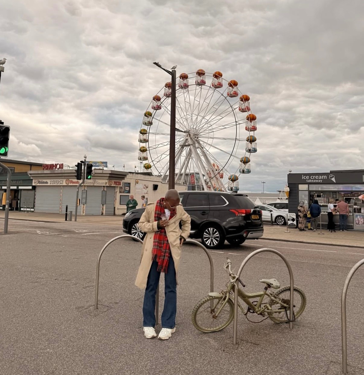 Love this trench and site seeing!

#LTKSeasonal #LTKBeauty #LTKStyleTip