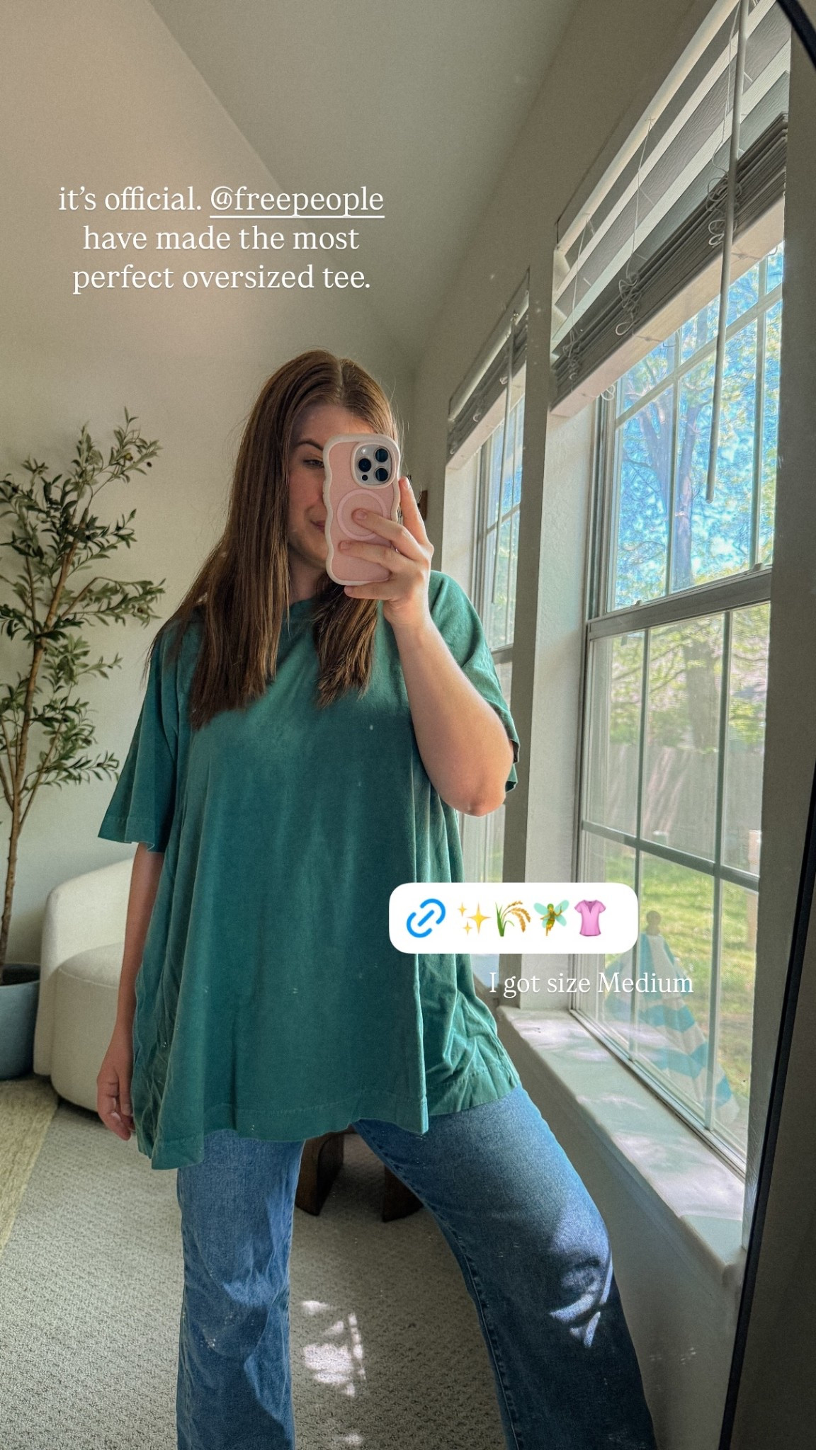 it’s official. @freepeople have made the most perfect oversized tee. I got size Medium

#LTKWatchNow #LTKWorkwear #LTKU