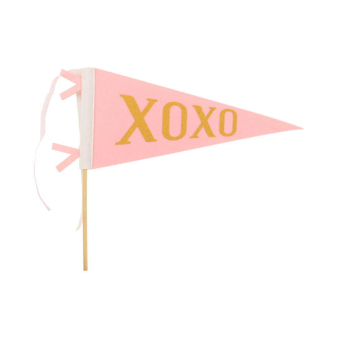 XOXO Felt Pennant Banner | My Mind's Eye