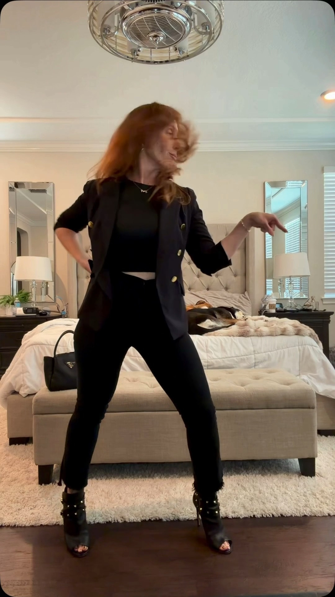 I found all of these pieces on poshmark (except the tank which was an Amazon find), and I really think I’m addicted to thrifting at this point! Since each of these were like finding a needle in a haystack, I went and found you some Amazon dupes that are so cute!!!! I may need the blazer in every color!!!! I’ve already repurchased the tank in white and yellow! It’s super flattering and the material is thick and sooo buttery soft!!!!!!

#LTKootd #LTKMidsize #LTKmomlife