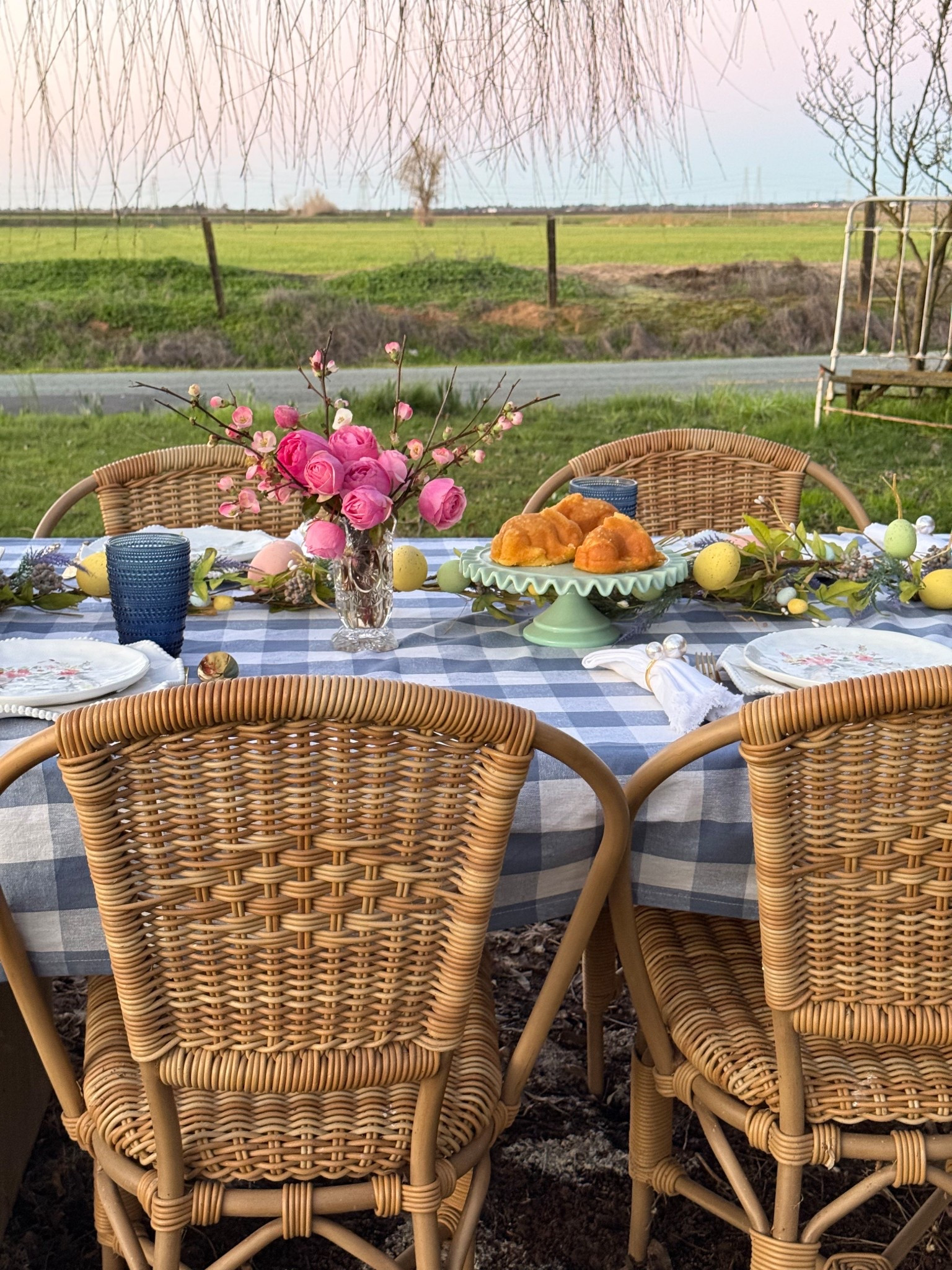 Classic Easter Tablescape must haves from @wayfair #wayfairpartner #wayfair 💗

#LTKSeasonal #LTKParties #LTKHome