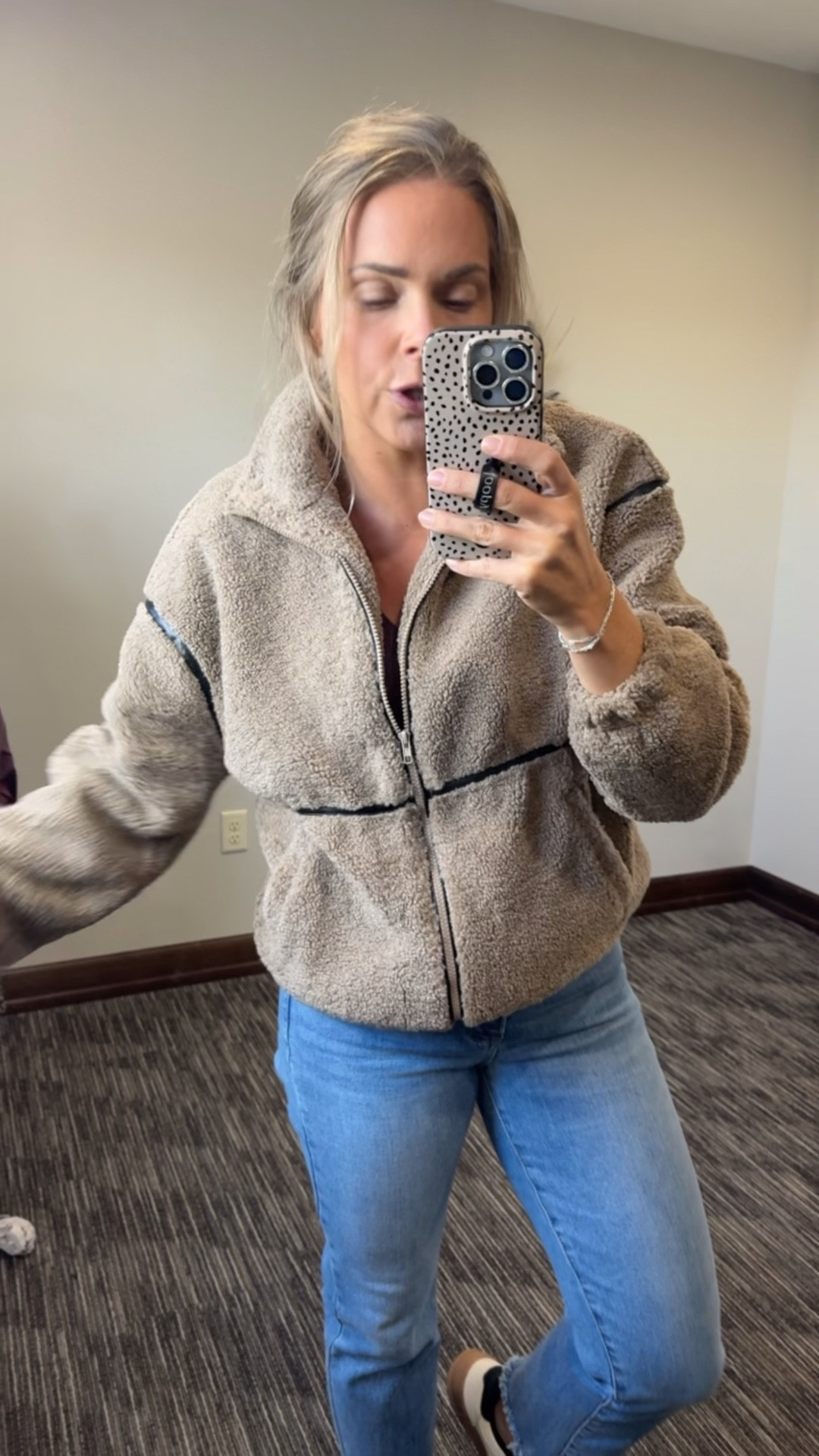 Medium jacket. Sneaker tts. Pear claw clips  

#LTKSeasonal #LTKFindsUnder100 #LTKStyleTip