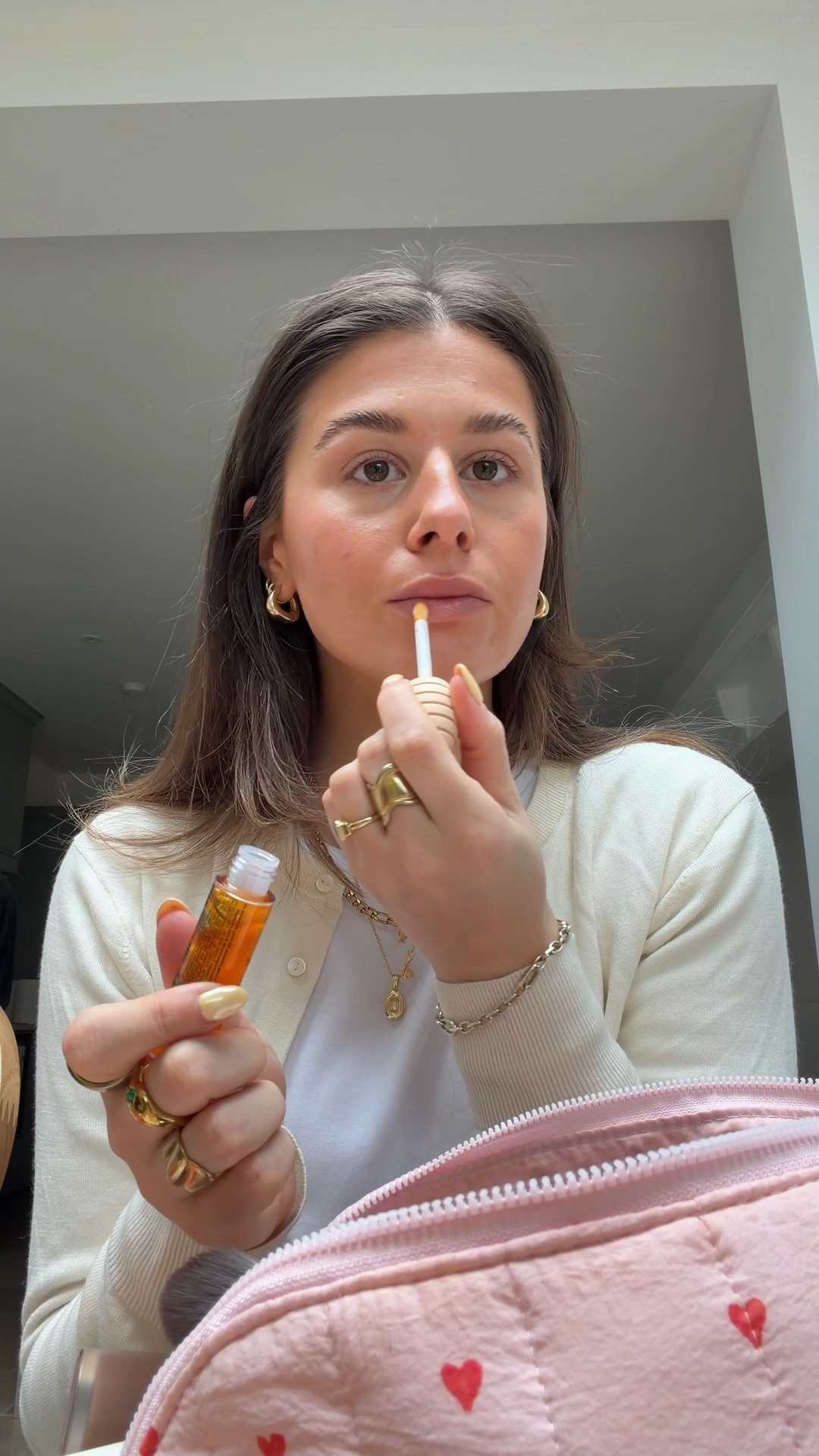 5 min makeup products xxx

#LTKbeauty #LTKeurope #LTKspring