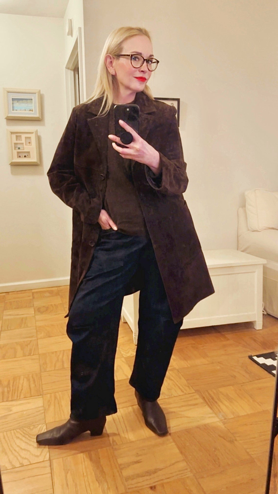 Dark chocolate and deep indigo. Going for rich hues. 

#LTKootd