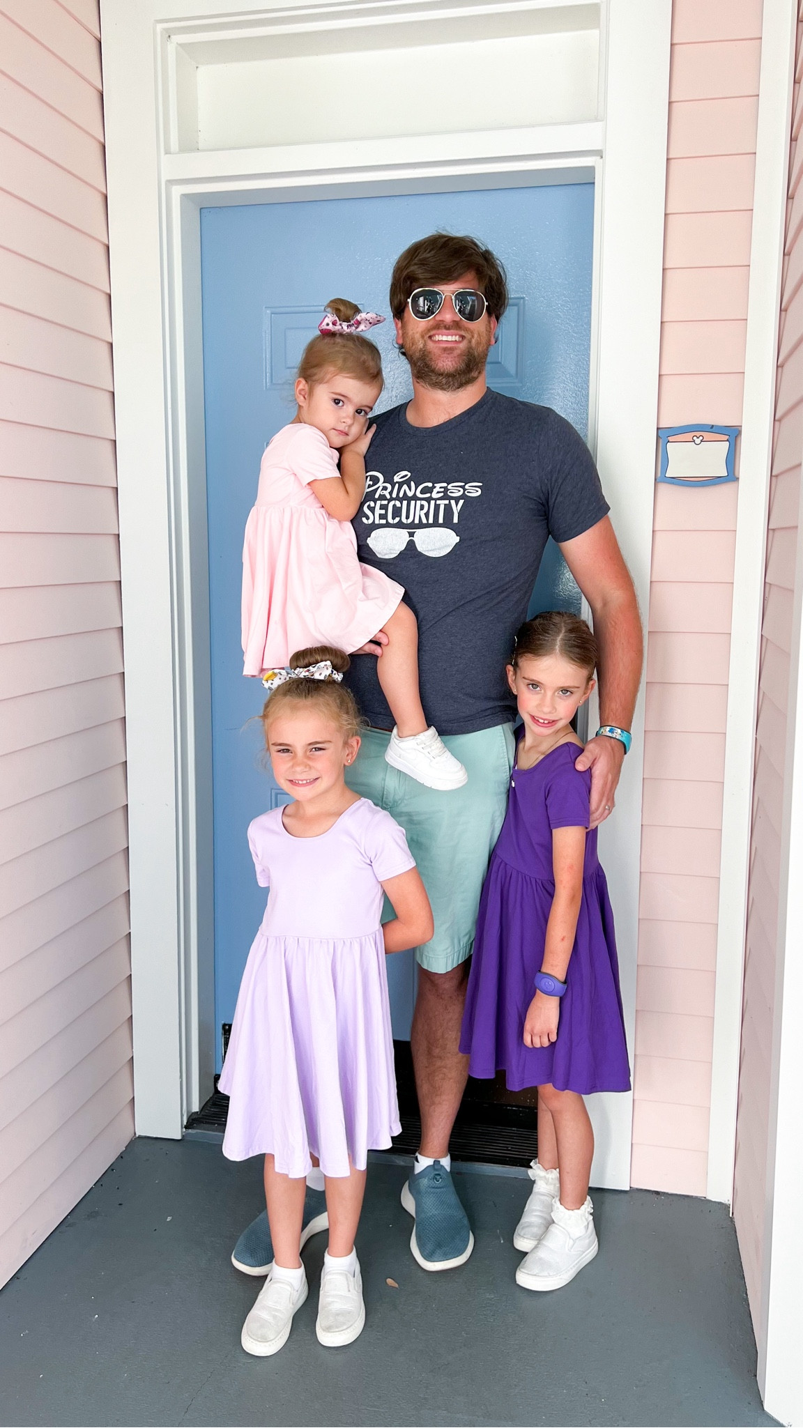 Princess Vibes Day ✨ 



#LTKStyleTip #LTKFindsUnder50 #LTKTravel