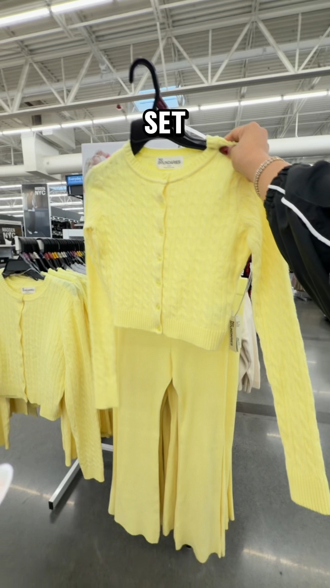 Walmart cardigans💐💛😍

#LTKgrwm #LTKValentine #LTKootd