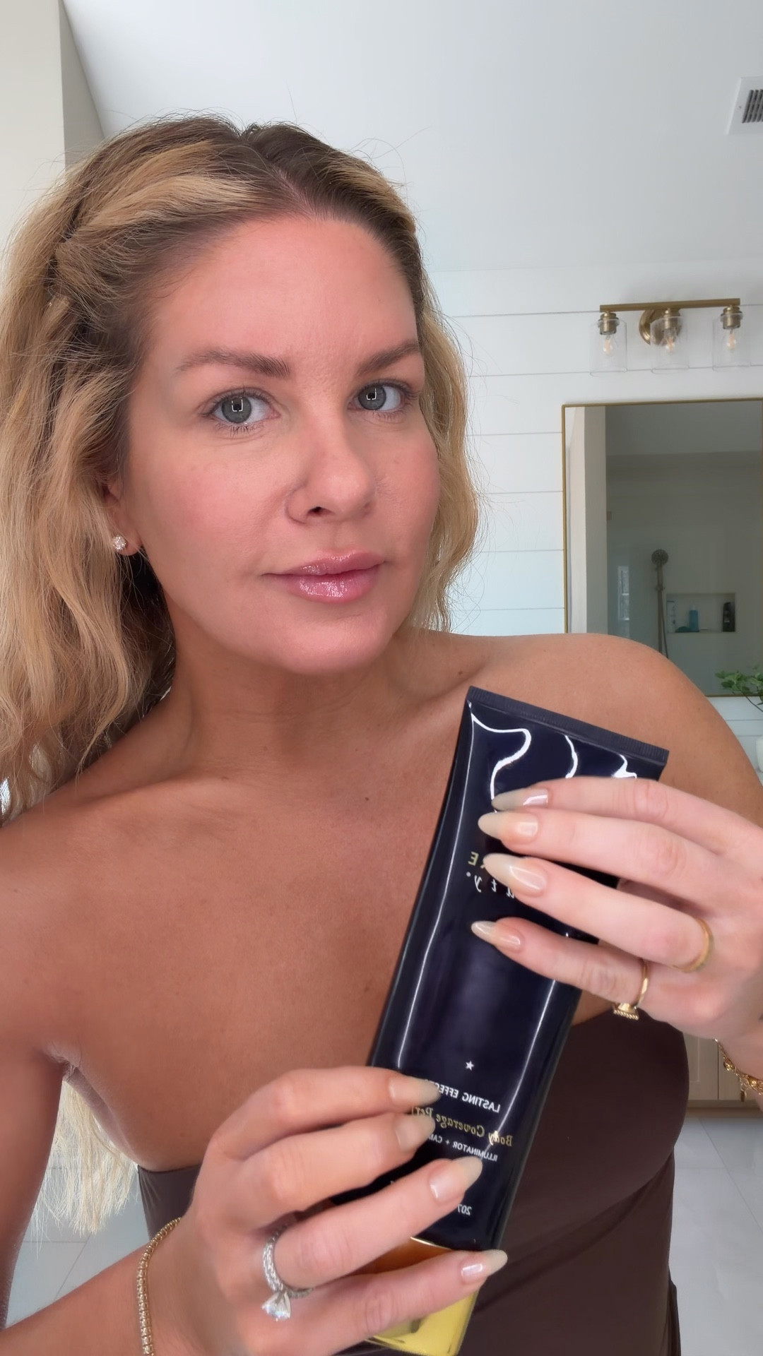 Great skin blur 

#LTKmorningroutine #LTKgrwm #LTKBeauty