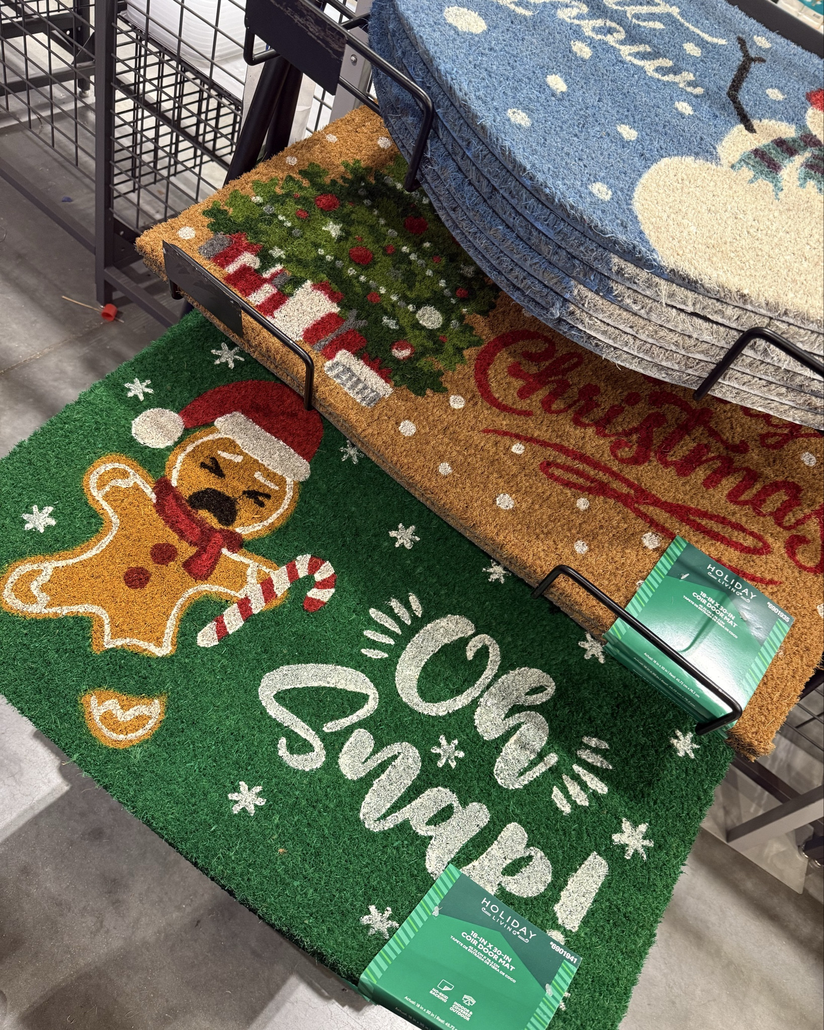 Get your holiday decor at Lowe’s this season and have the cutest little gingerbread men you ever did see! 

#LTKSeasonal #LTKHoliday #LTKHome