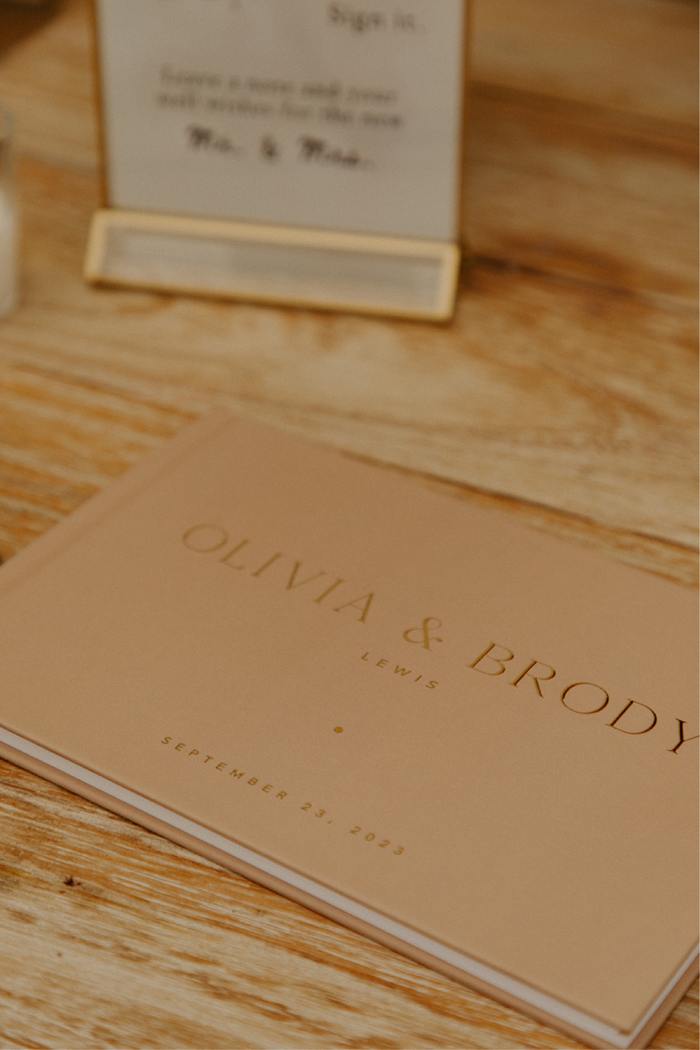 Our favorite neutral guest book! Blank pages and high quality. So many colors to choose from too! 

#weddingdecor #guestbook

#LTKwedding #LTKGiftGuide #LTKparties