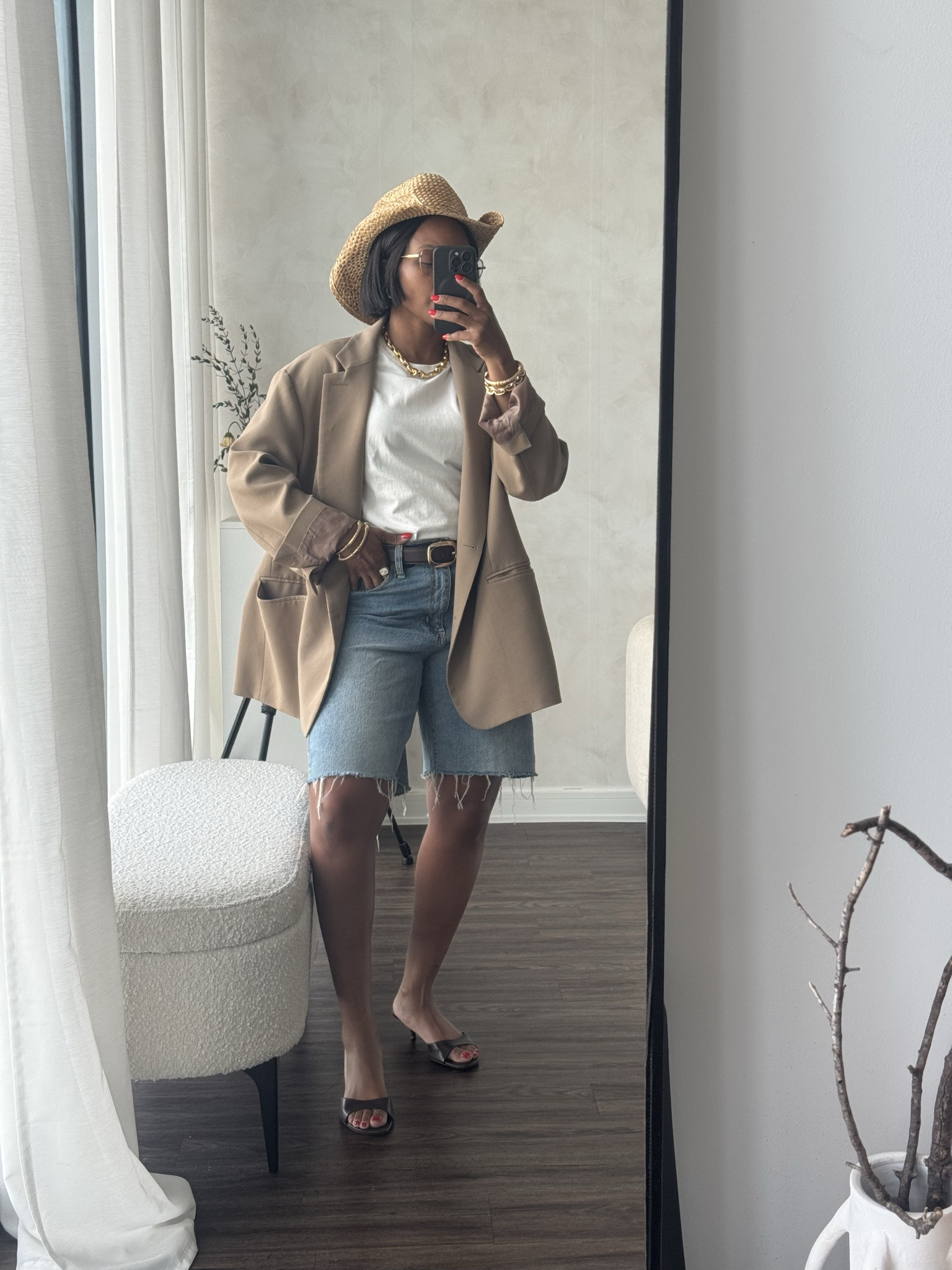 Everything on REPEAT… but just in a different way…. When you are building a wardrobe that’s intentional everything goes with everything! 

#LTKootd #LTKMidsize #LTKOver40