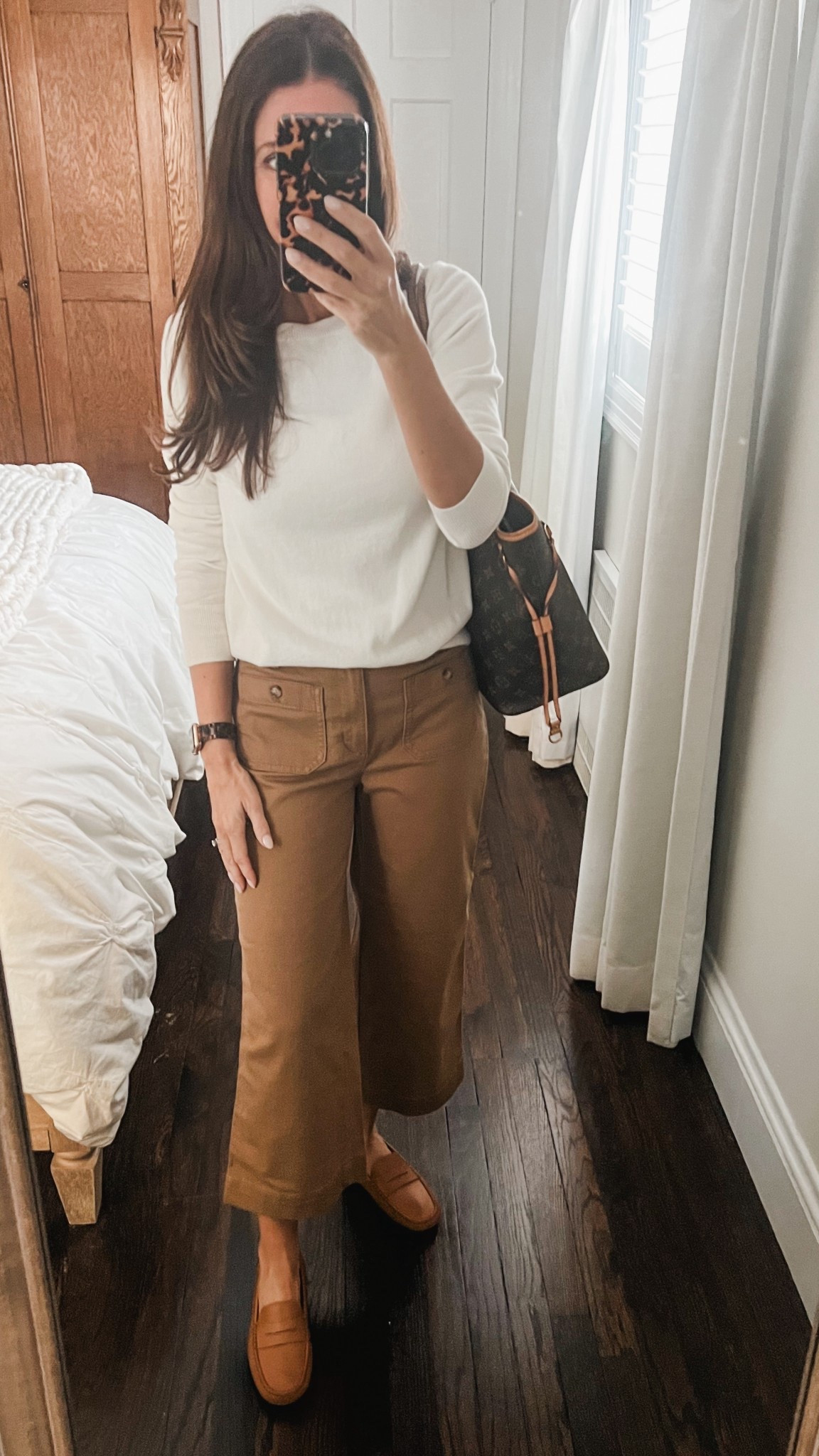 Comfy fall outfit for work to running errands.  

#LTKWorkwear #LTKPetite #LTKSeasonal