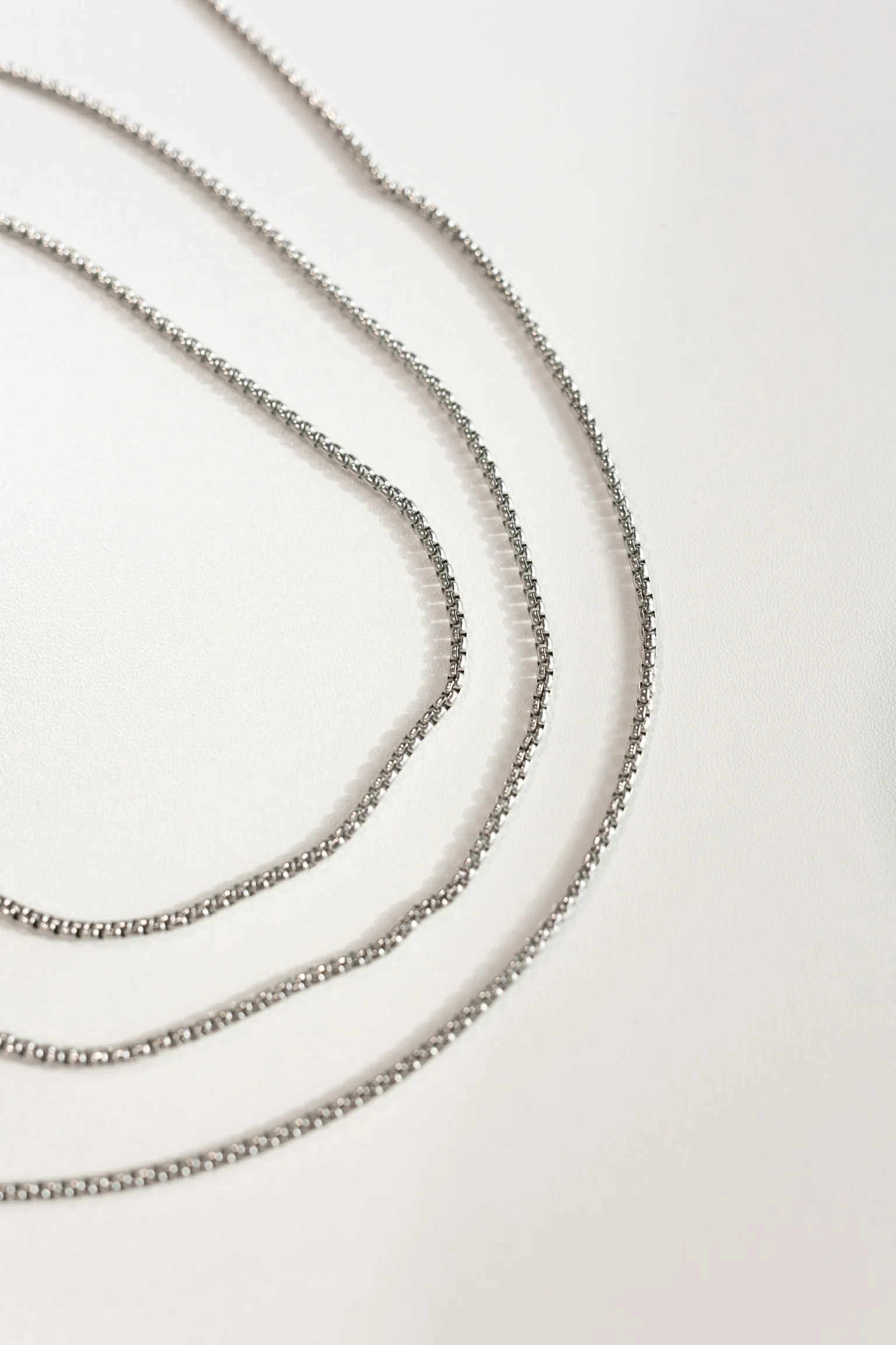 Patty Dainty Waterproof Chain Layering Necklace || Choose Color | BÉLJOY