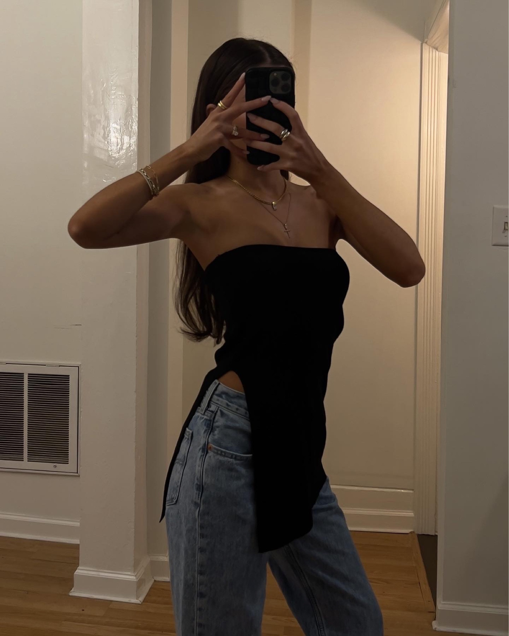 The amazon knit top you need! I’m wearing a size small #FoundItOnAmazon 🖤

#LTKunder50 #LTKstyletip #LTKfit