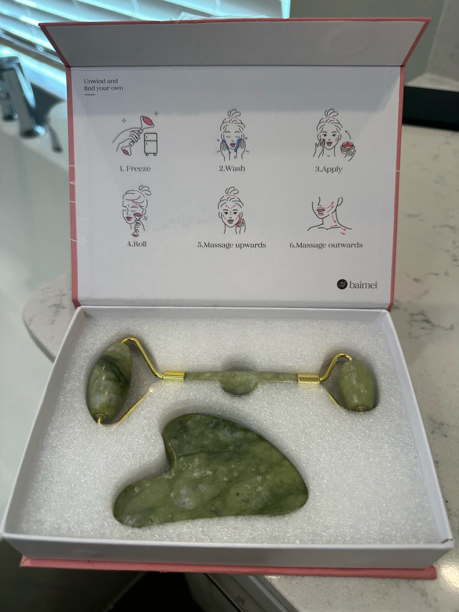 Jade roller & Gua Sha - muscle tension relief on face , also reduces puffiness ! On sale today on Amazon 

#LTKFindsUnder50 #LTKBeauty #LTKSaleAlert