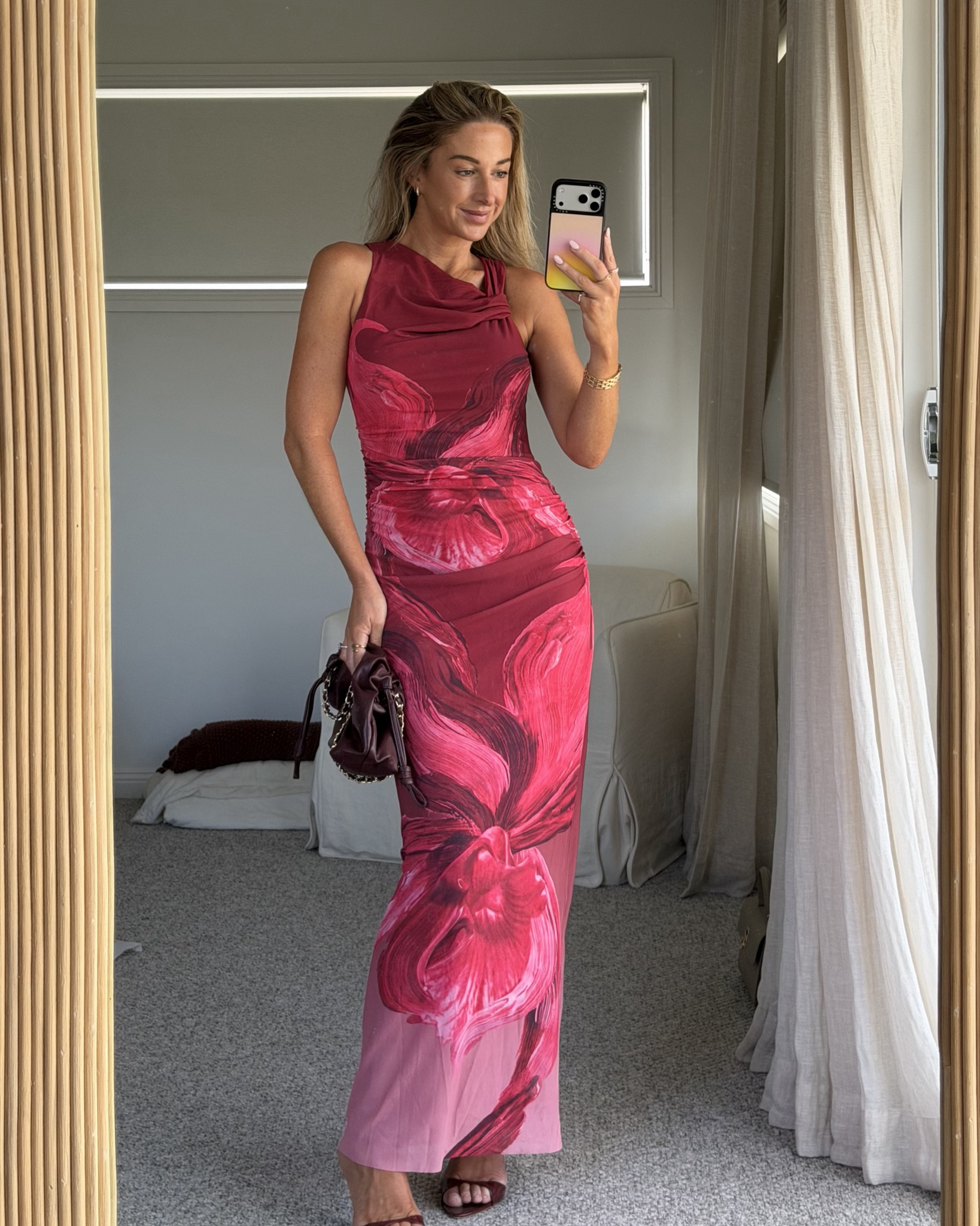 Xmas dress that also doubles as an any day dress!! I’m wearing a size 8 and it’s super stretchy xx

#LTKsummer #LTKdatenight #LTKaustralia