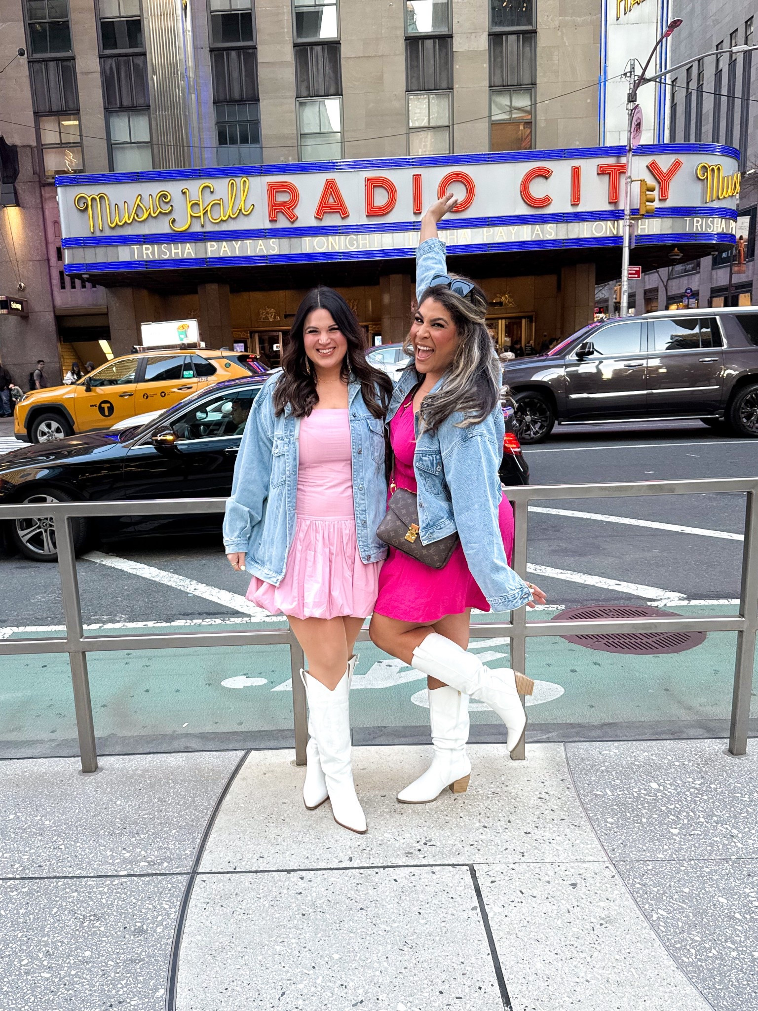 spring midsize outfit inspo — 
I’m 5’9” size 12/xl wearing a size XL jacket & dress

Love this spring dress, comes in so many colors!


// Amazon fashion, midsize style, midsize fashionn






#LTKFindsUnder50 #LTKMidsize #LTKSeasonal