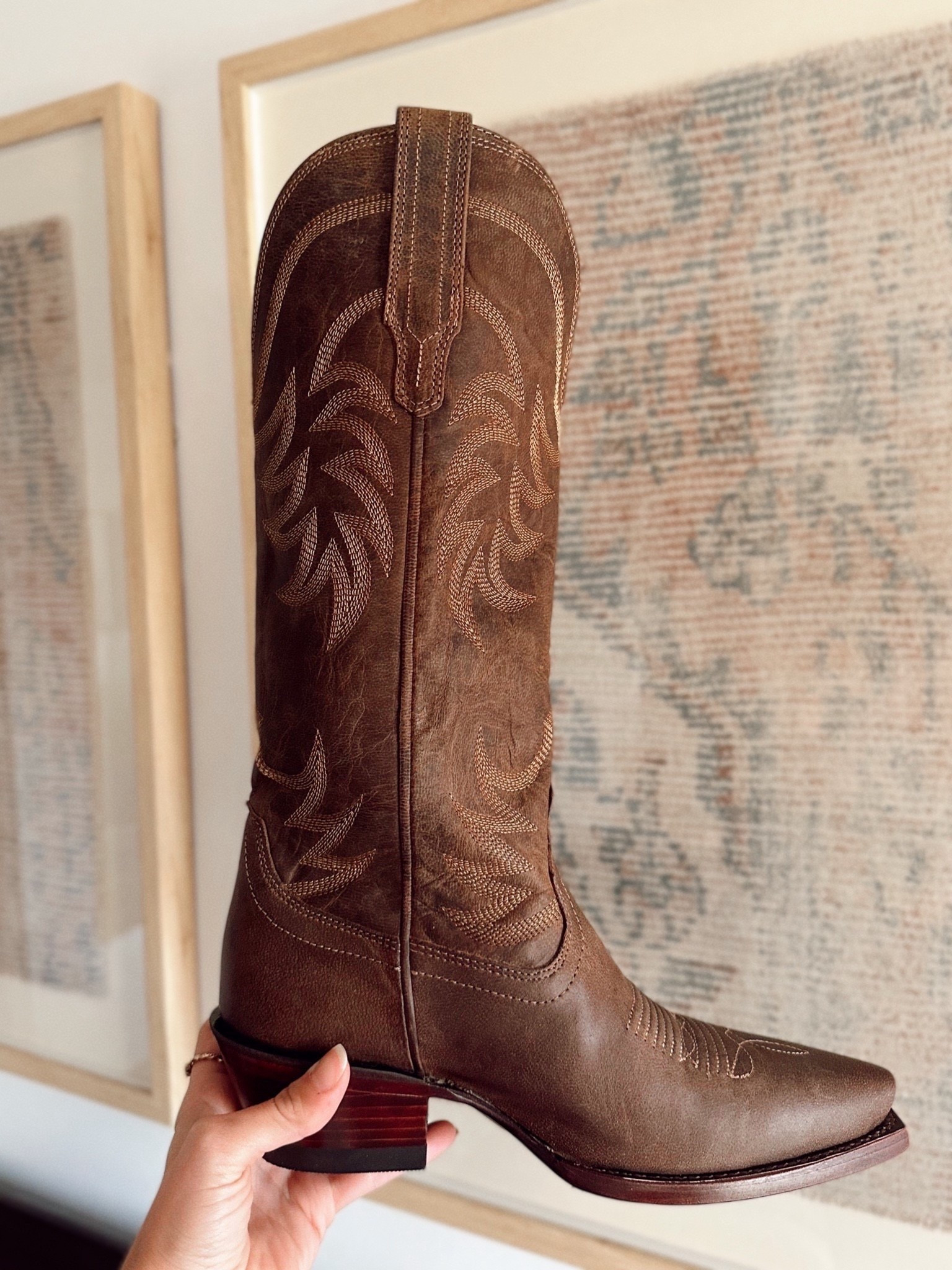 One of my most worn cowgirl boots!! They are so versatile and go with everything!! Great gift idea for Christmas! 

Brown leather boots, fall boots, boots for fall, cowgirl boots, leather boots, tecovas 

#LTKShoeCrush


#LTKCyberWeek #LTKGiftGuide #LTKHoliday