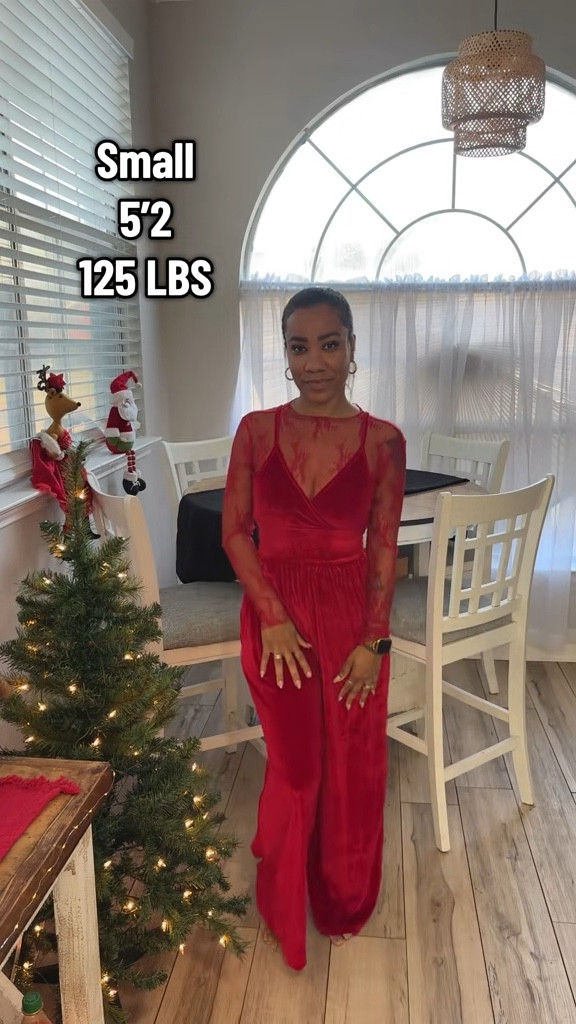 The jumpsuit is from TikTok shop link is in the captions. https://www.tiktok.com/t/ZTrPhcEUu/

#LTKgrwm #LTKPetite #LTKHoliday