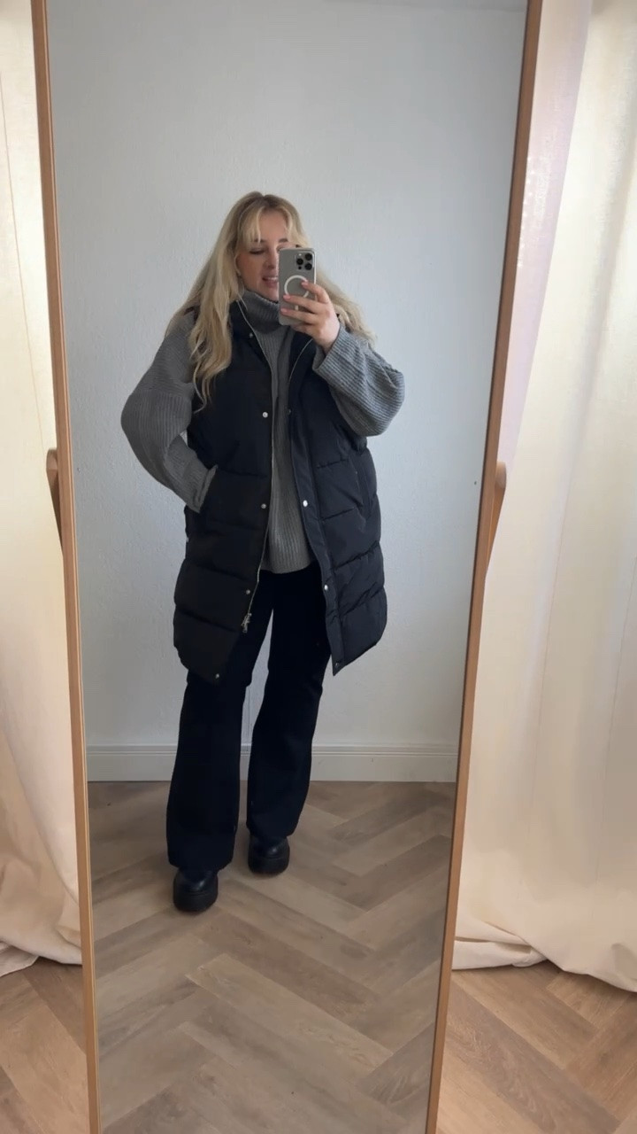 Der Herbst kommt 🍁

15 % sparen bei Bon Prix mit dem Code:
bysandra15
(Gültigkeit: 16.09. -einschl. 18.09.2026; 15% auf Alles; einmalig einlösbar pro Kundin; gilt in DE App & Webshop)

#plussizefashion #weste #curvy #strick #autumn #herbst

#LTKplussize #LTKdeutschland #LTKautumn