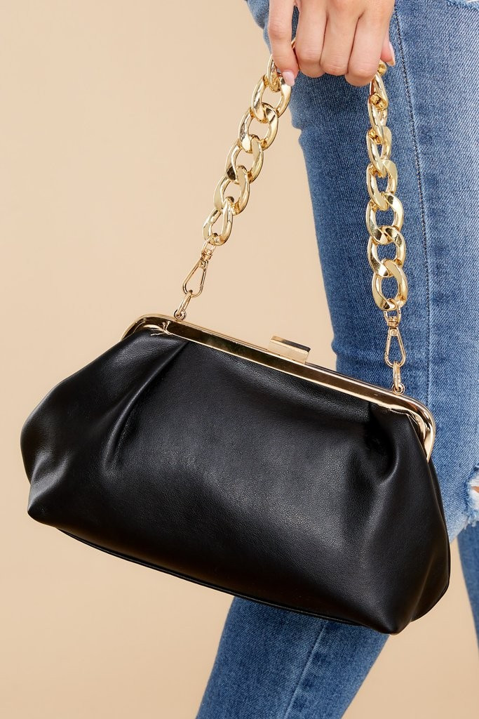 Special Plans Black Clutch | Red Dress 