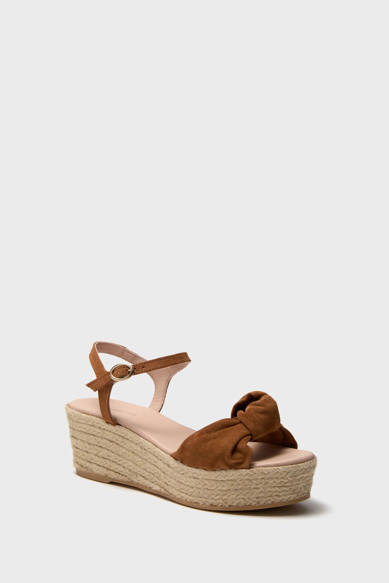 Caramel Suede Harlow Wedges | Tuckernuck (US)