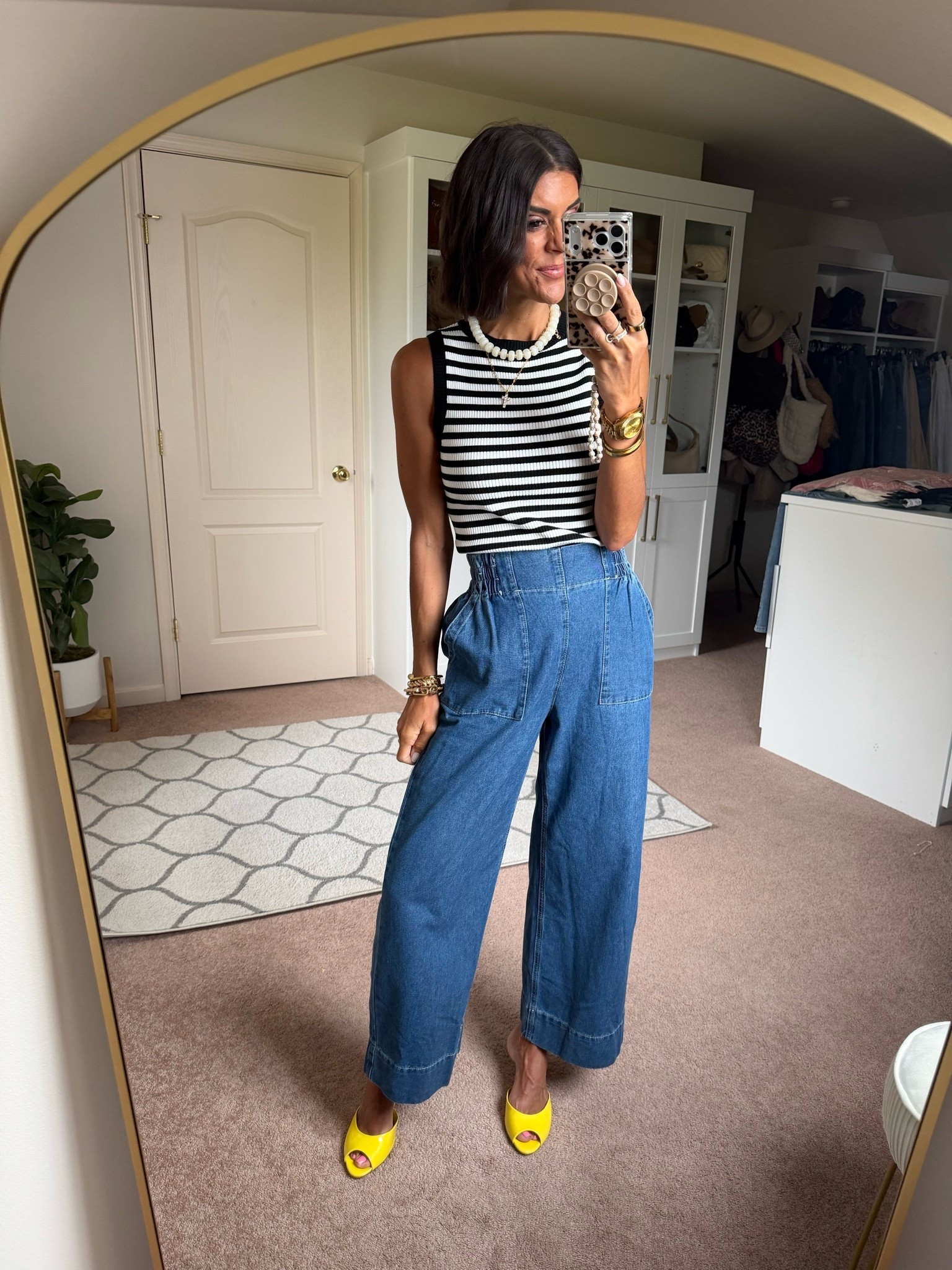 Size small in top Size 2 in jeans

#LTKgrwm #LTKmomlife #LTKootd