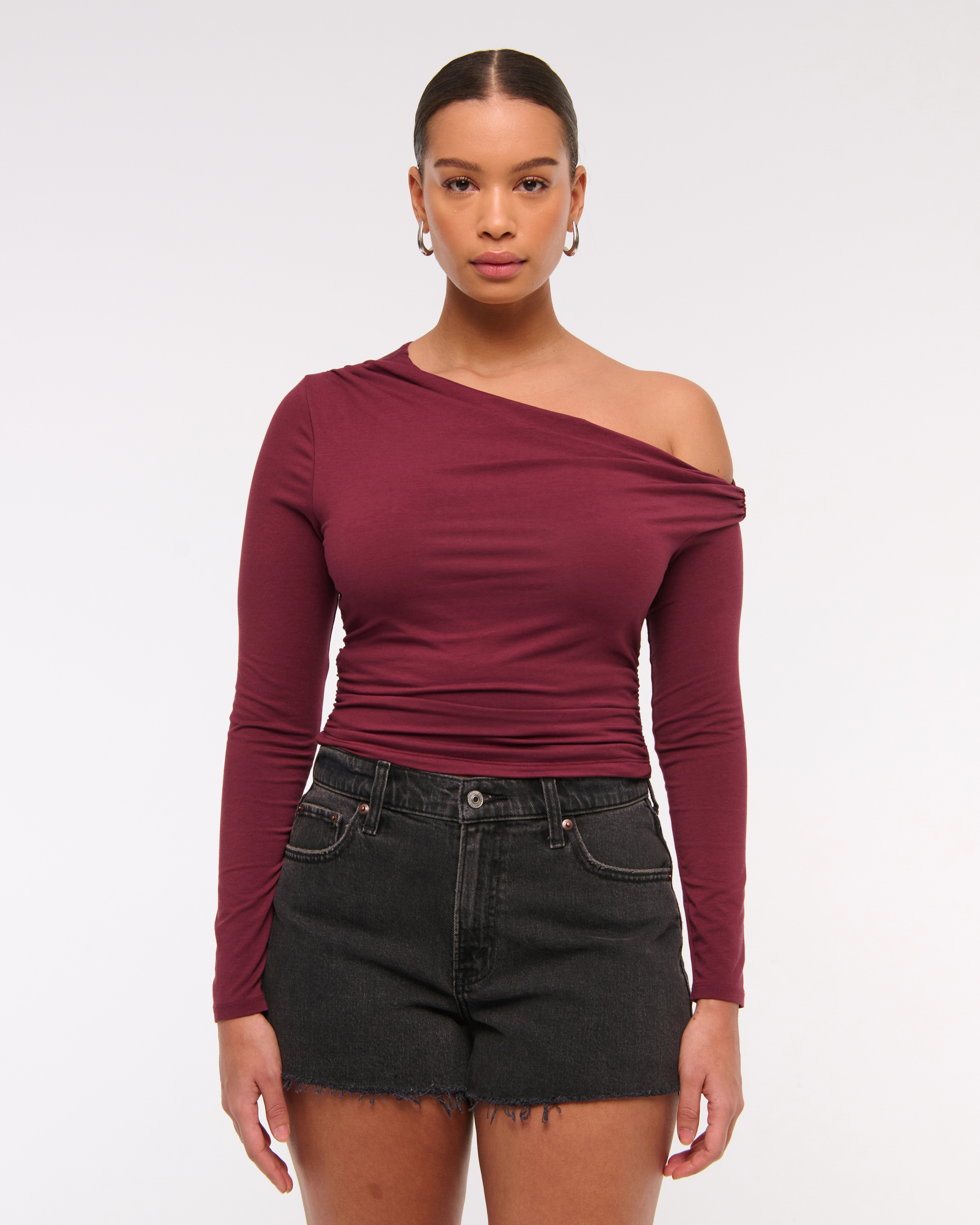 Curve Love High Rise 90s Cutoff Short | Abercrombie & Fitch (US)