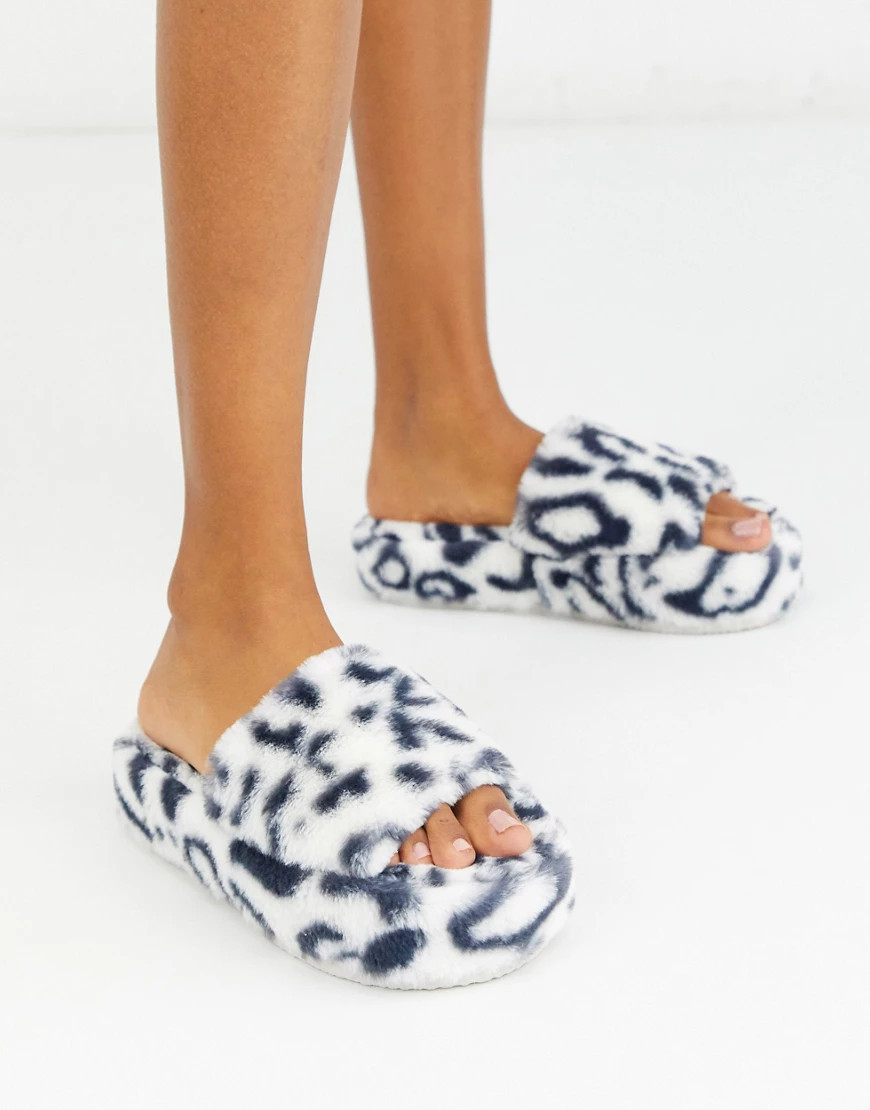 Topshop – Slider mit Zebra-Print-Mehrfarbig | ASOS (Global)