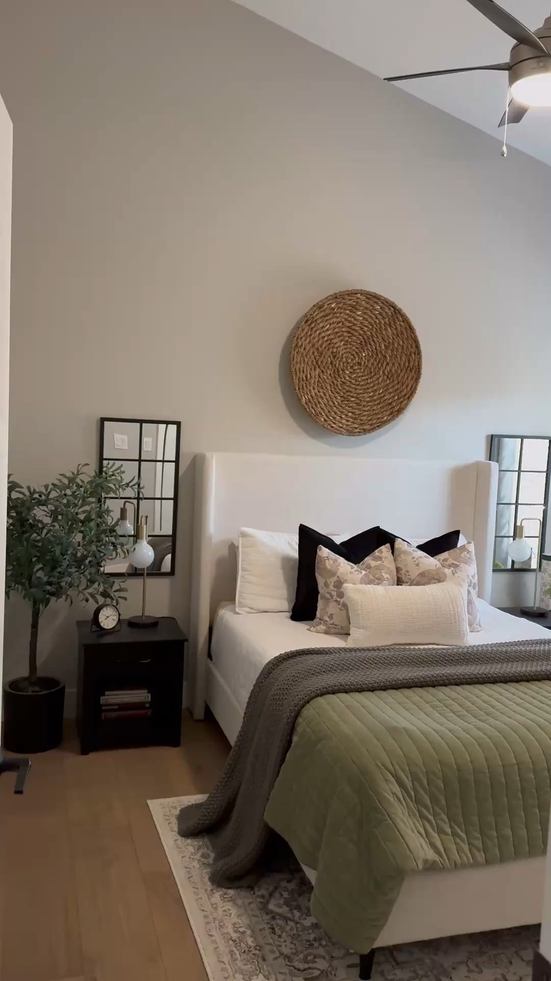 Bedroom decor, this upholstered bed is a great PB dupe, home decor, bedroom ￼

#LTKHome #LTKdayinmylife #LTKSeasonal