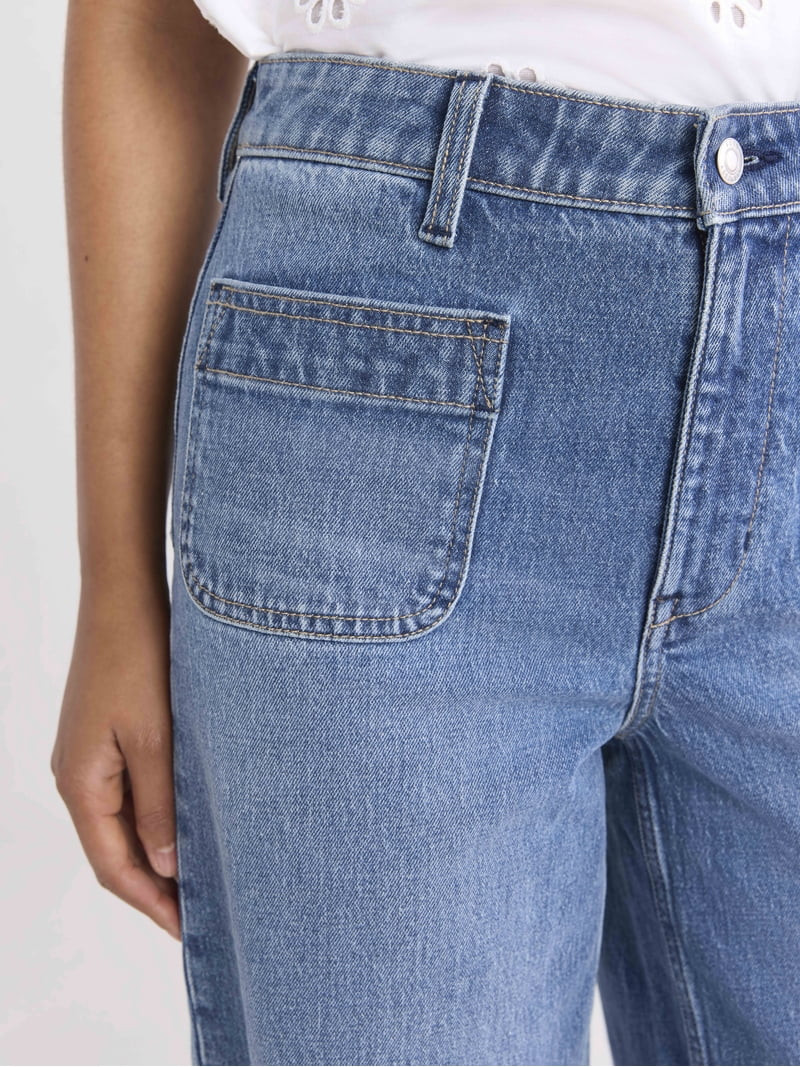 Free Assembly Women's and Women's Plus Wide Leg Jeans with Patch Pockets, 30", 32", and 34" Insea... | Walmart (US)
