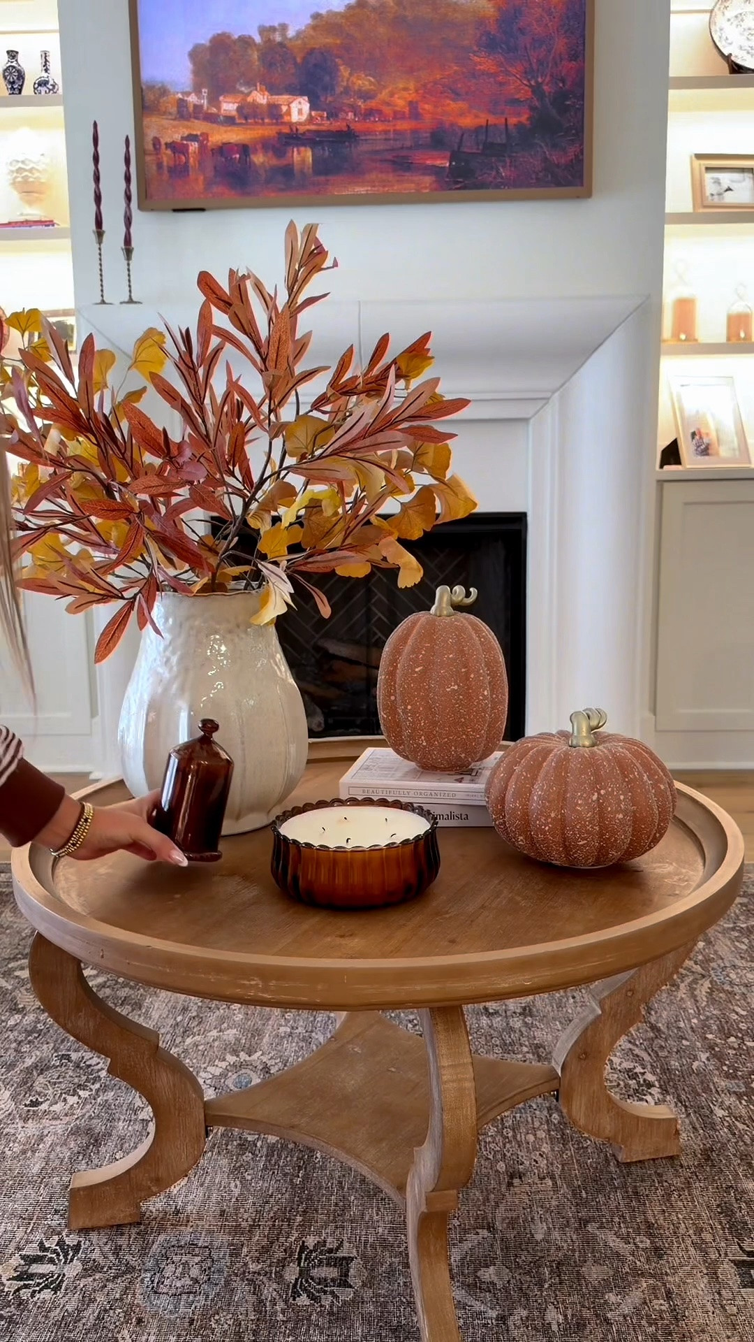 A cute little fall coffee table for a cozy autumn living room 🍂🤎

#LTKSeasonal #LTKHome #LTKootd