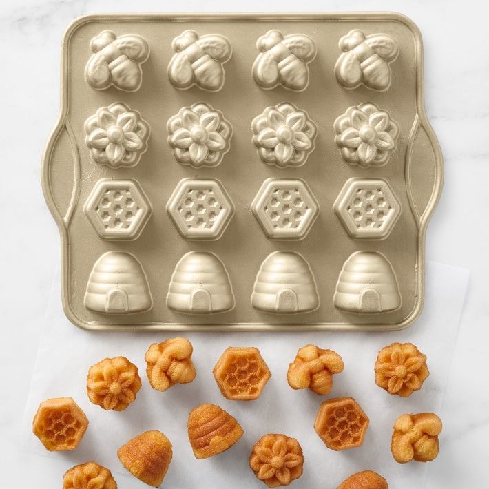 Nordic Ware Bee Bitelets Pan | Williams-Sonoma