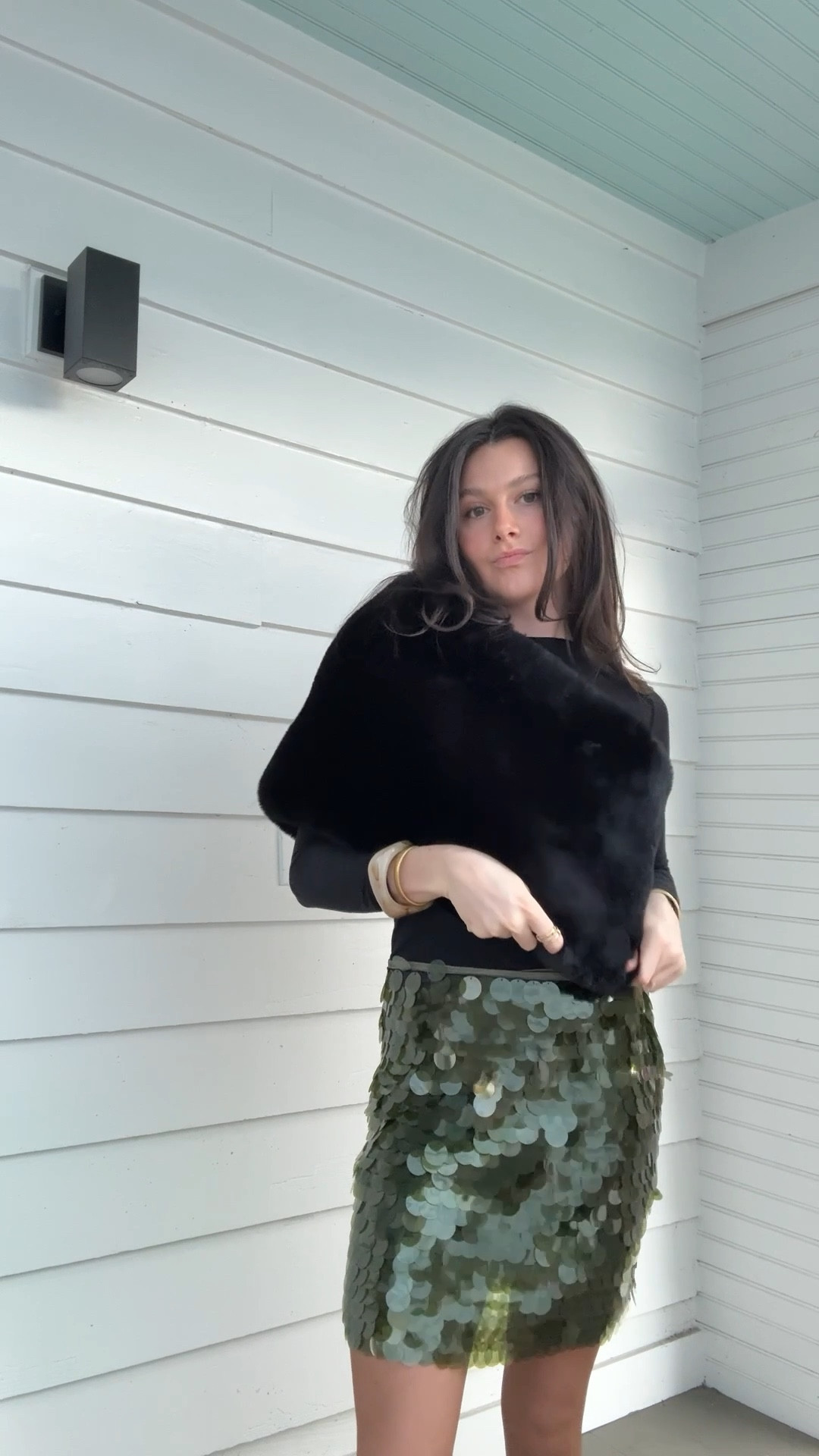 Christmas OOTN 

Skirt is last year’s Zara collection, but I see some on Depop & Poshmark being resold. Faux fur stole is from Anthro - sold out as well. 

#LTKootd #LTKHoliday #LTKFindsUnder100