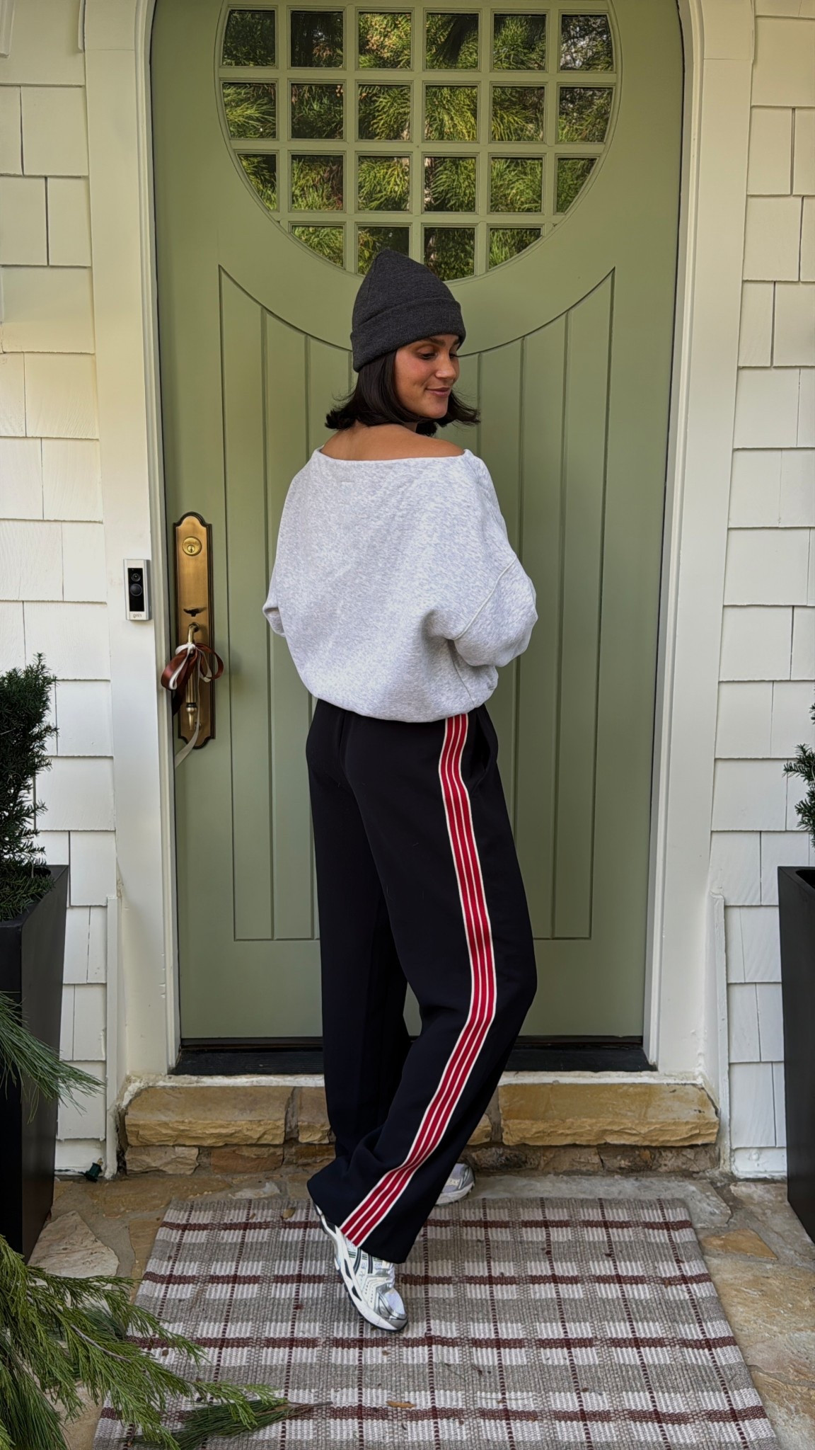 Wearing size M in shirt & pants! 