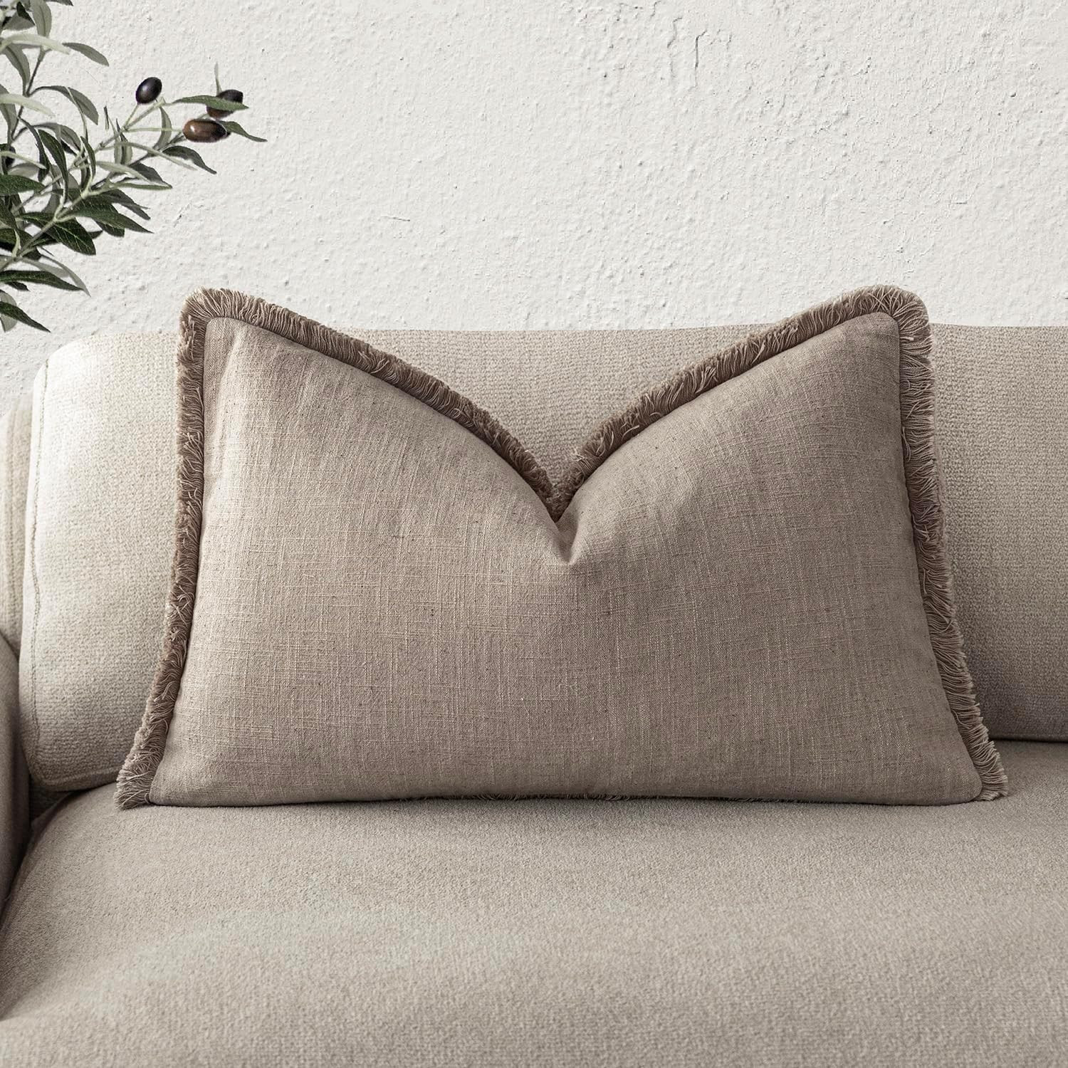 Foindtower Decorative Linen Fringe Lumbar Throw Pillow Covers Cozy Boho Farmhouse Cushion Cover with Tassel Soft Accent Pillowcase for Sofa Bed Living Room Home Decor, 12×20 Inch,1PC,Brown Tan | Amazon (US)