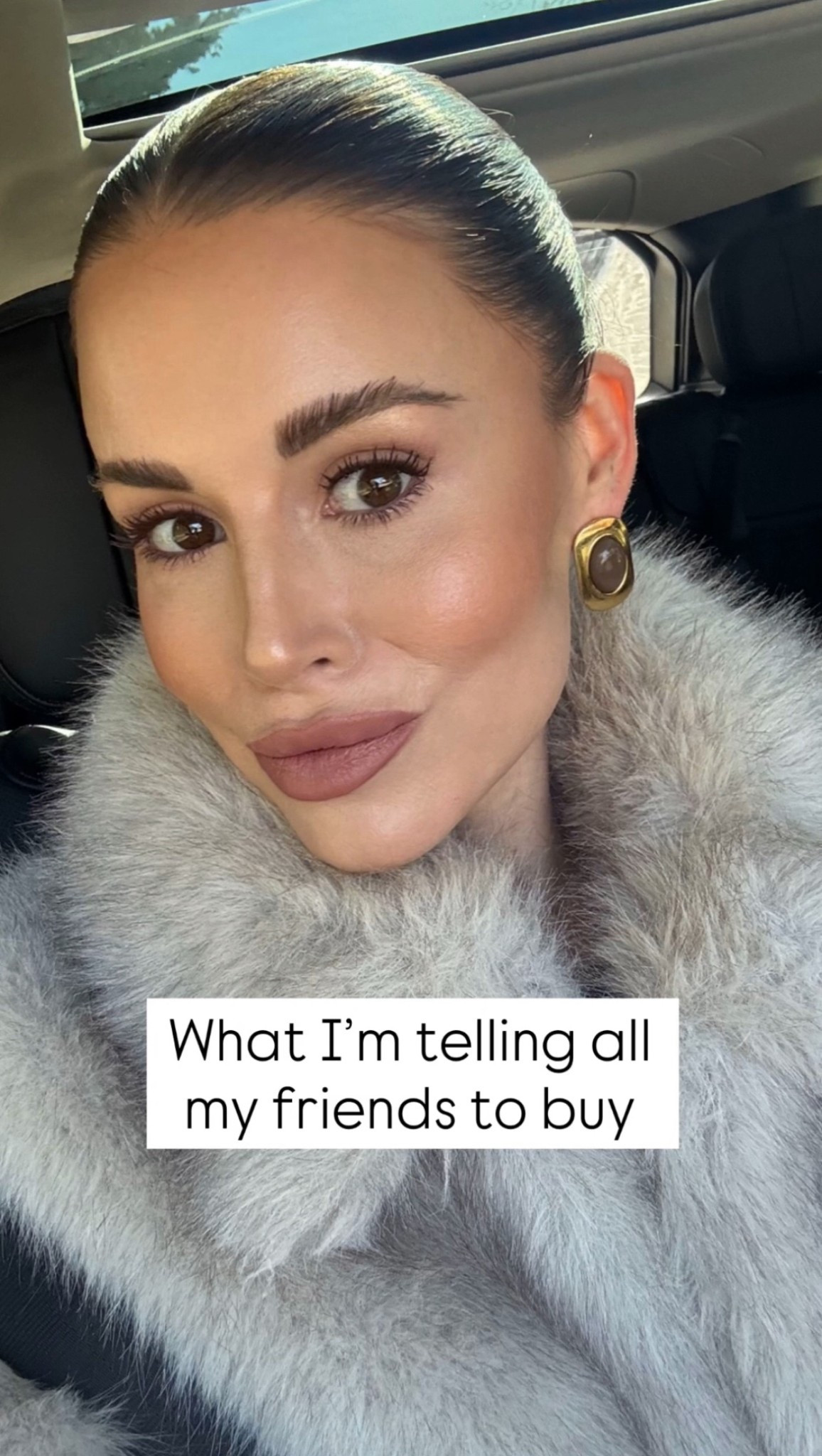 What I love + tell all my friends to buy ! 
Liner - wherever walnut 
Gloss - daisy pink
Lipstick - daisy girl 
Makeup favorites
Beauty
Makeup
Skincare routine 

#LTKmorningroutine #LTKgrwm #LTKdayinmylife