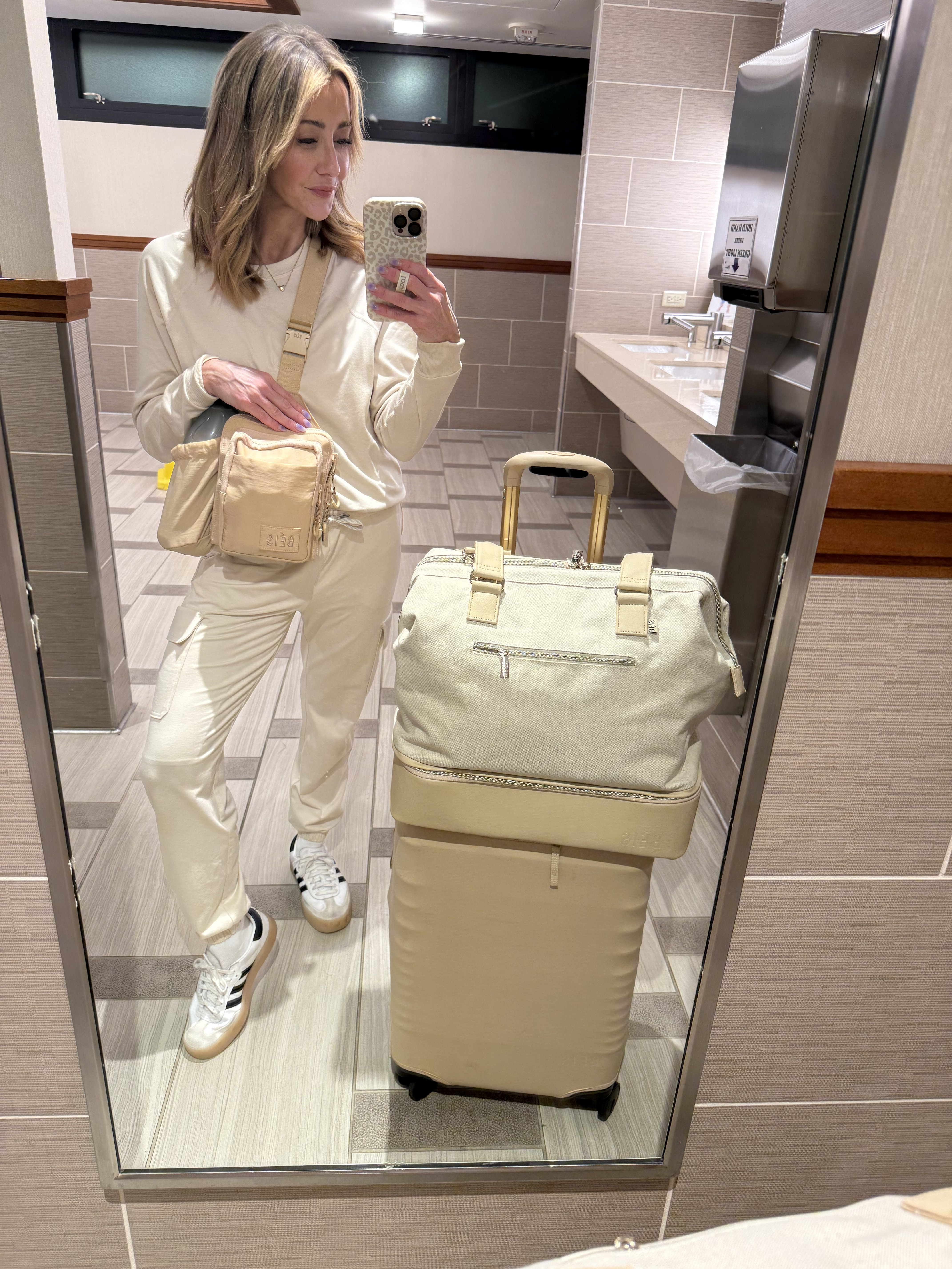 Travel ootd! 

#LTKActive #LTKStyleTip #LTKTravel